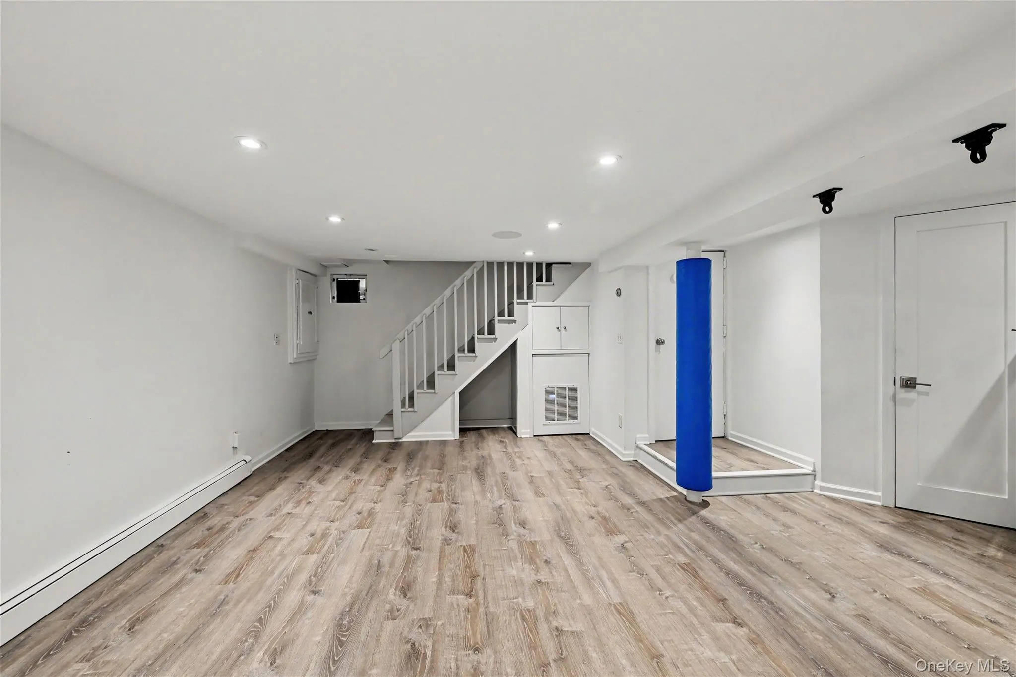 25 Vanderburgh Avenue, Mamaroneck, NY, 3 Bedrooms Bedrooms, 6 Rooms Rooms,3 BathroomsBathrooms,Residential,For Rent,Vanderburgh,0,989889 25 Vanderburgh Avenue, Mamaroneck, NY, 3 Bedrooms Bedrooms, 6 Rooms Rooms,3 BathroomsBathrooms,Residential,For Rent,Vanderburgh,0,989889