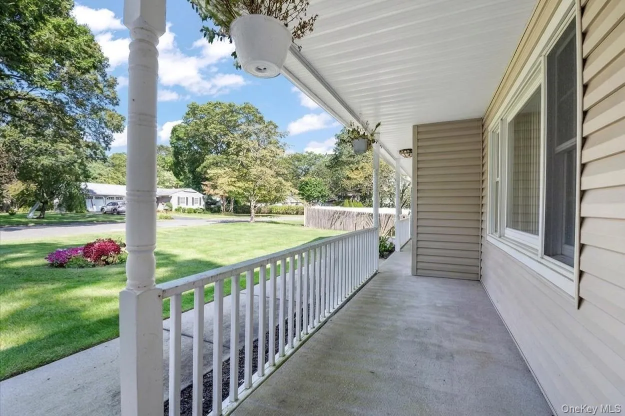 4 Superior Street, Brookhaven, NY, 4 Bedrooms Bedrooms, 8 Rooms Rooms,1 BathroomBathrooms,Residential,For Rent,Superior,0,989891 4 Superior Street, Brookhaven, NY, 4 Bedrooms Bedrooms, 8 Rooms Rooms,1 BathroomBathrooms,Residential,For Rent,Superior,0,989891