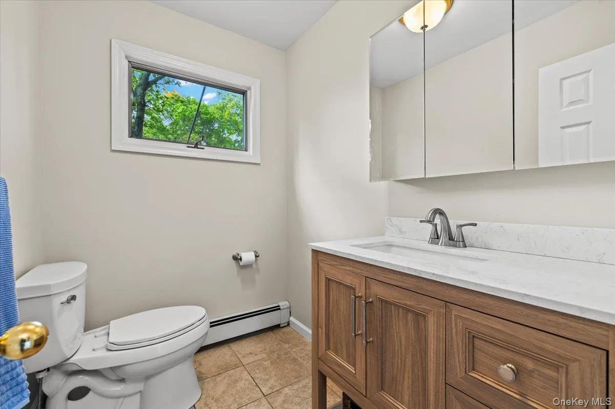4 Superior Street, Brookhaven, NY, 4 Bedrooms Bedrooms, 8 Rooms Rooms,1 BathroomBathrooms,Residential,For Rent,Superior,0,989891 4 Superior Street, Brookhaven, NY, 4 Bedrooms Bedrooms, 8 Rooms Rooms,1 BathroomBathrooms,Residential,For Rent,Superior,0,989891