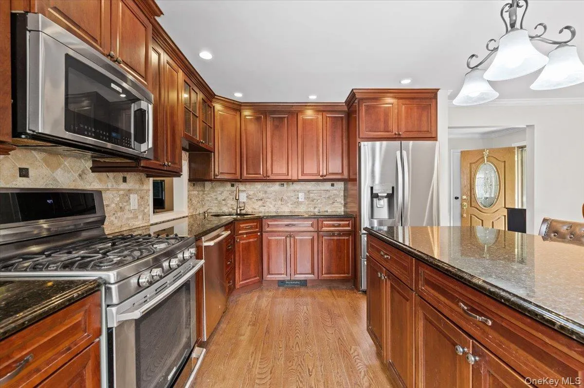 4 Superior Street, Brookhaven, NY, 4 Bedrooms Bedrooms, 8 Rooms Rooms,1 BathroomBathrooms,Residential,For Rent,Superior,0,989891 4 Superior Street, Brookhaven, NY, 4 Bedrooms Bedrooms, 8 Rooms Rooms,1 BathroomBathrooms,Residential,For Rent,Superior,0,989891