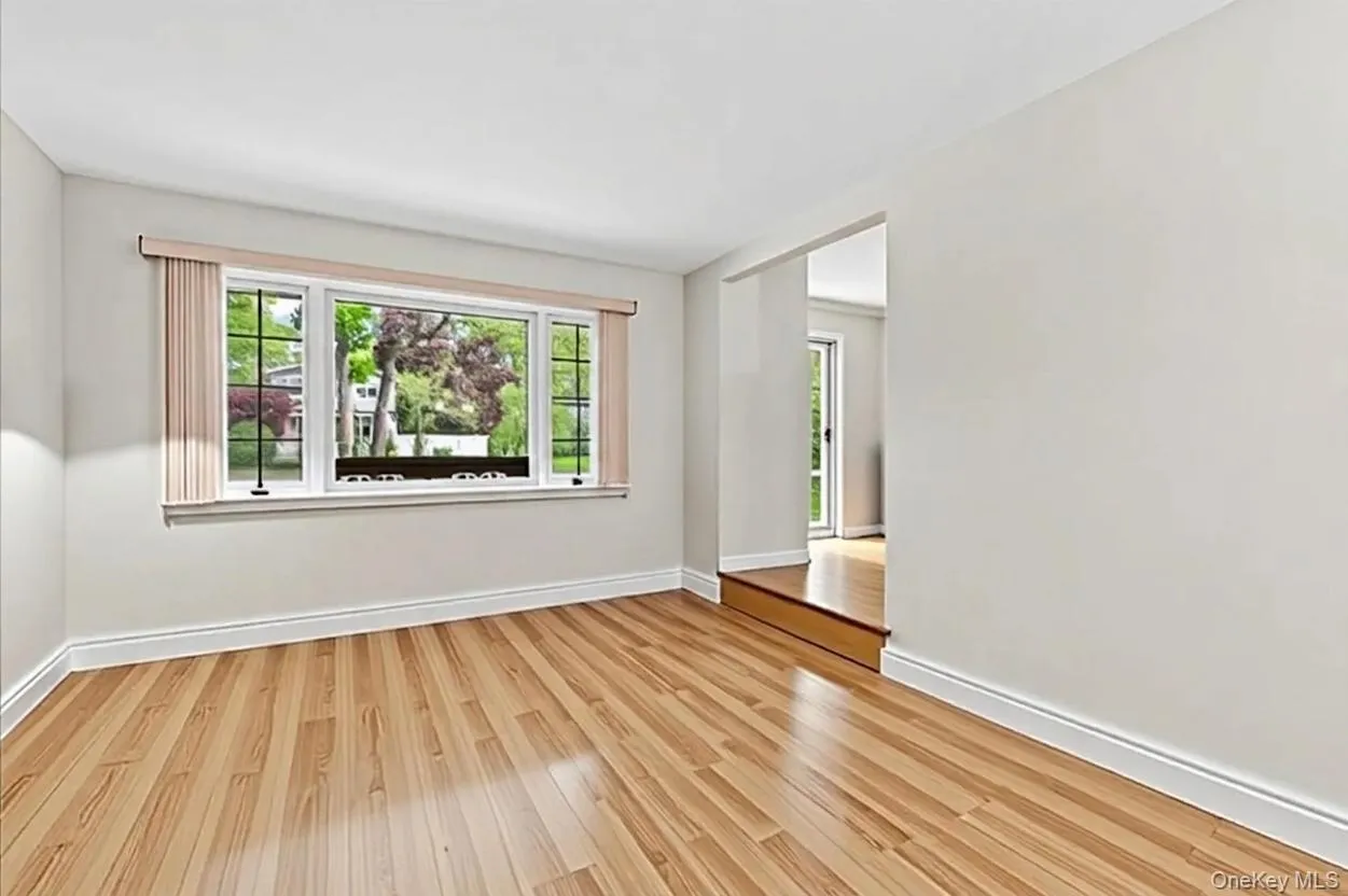 4 Superior Street, Brookhaven, NY, 4 Bedrooms Bedrooms, 8 Rooms Rooms,1 BathroomBathrooms,Residential,For Rent,Superior,0,989891 4 Superior Street, Brookhaven, NY, 4 Bedrooms Bedrooms, 8 Rooms Rooms,1 BathroomBathrooms,Residential,For Rent,Superior,0,989891