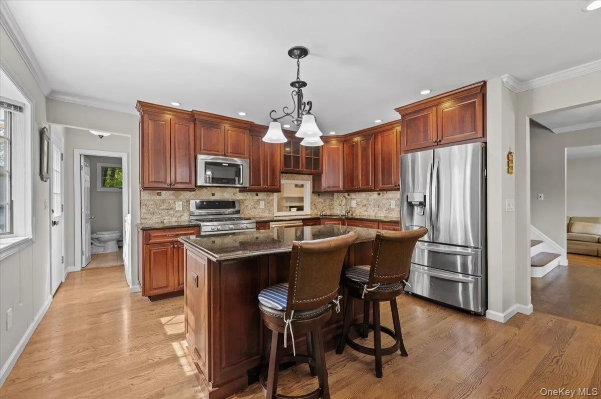 4 Superior Street, Brookhaven, NY, 4 Bedrooms Bedrooms, 8 Rooms Rooms,1 BathroomBathrooms,Residential,For Rent,Superior,0,989891 4 Superior Street, Brookhaven, NY, 4 Bedrooms Bedrooms, 8 Rooms Rooms,1 BathroomBathrooms,Residential,For Rent,Superior,0,989891