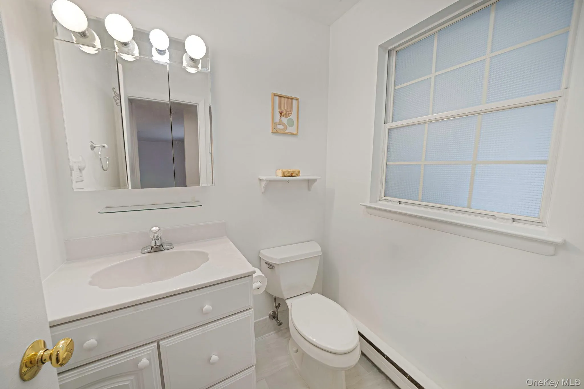 323 A Woodbridge Drive, Brookhaven, NY, 2 Bedrooms Bedrooms, 5 Rooms Rooms,1 BathroomBathrooms,Residential,For Rent,Woodbridge,0,989894 323 A Woodbridge Drive, Brookhaven, NY, 2 Bedrooms Bedrooms, 5 Rooms Rooms,1 BathroomBathrooms,Residential,For Rent,Woodbridge,0,989894