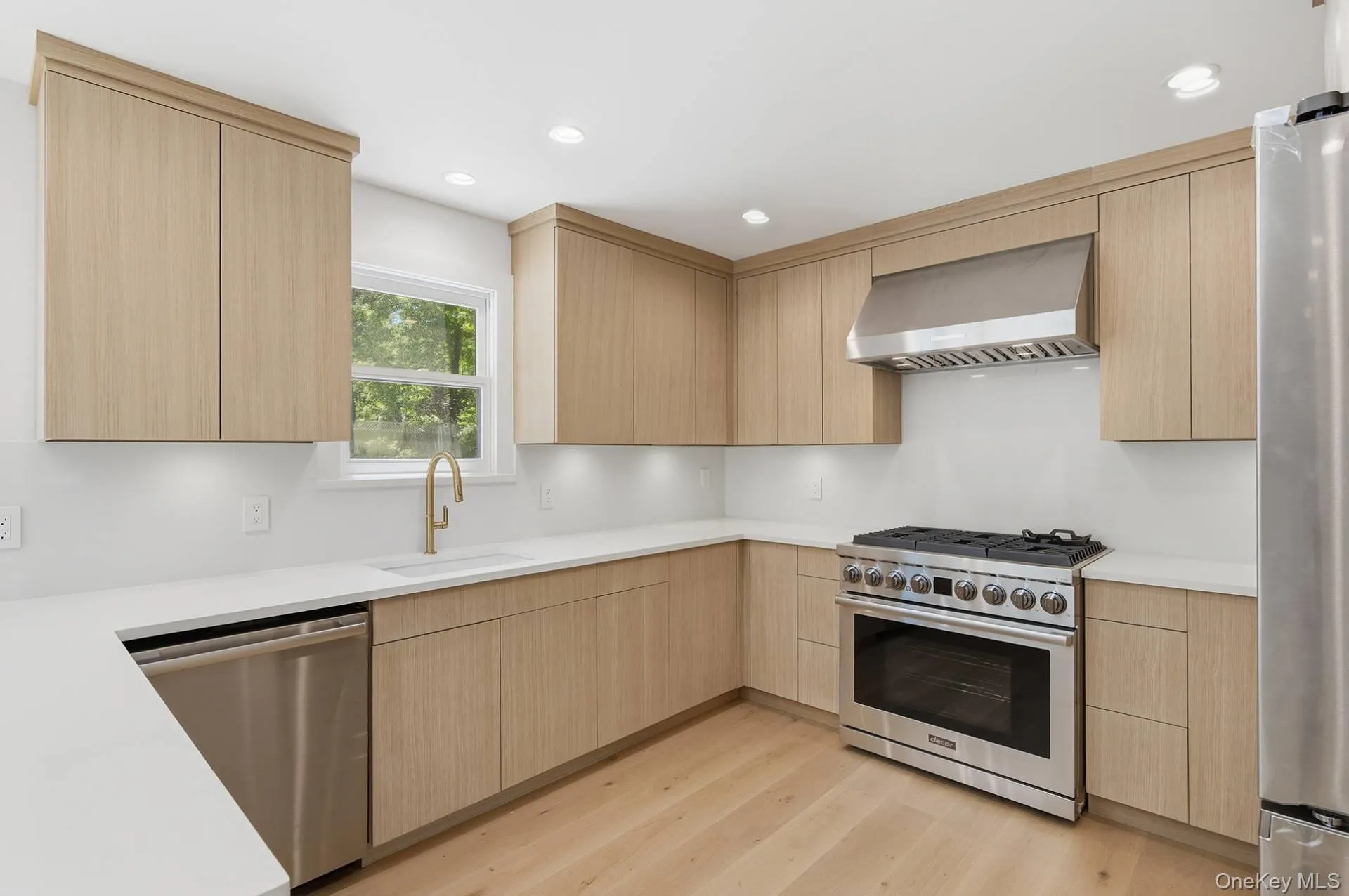 7 Mortimer Street, Southampton, New York 11978