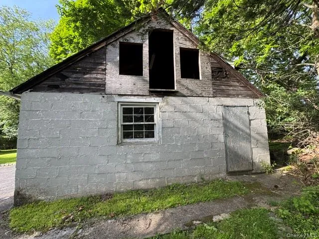 74 Airmont Road, Ramapo, NY, 3 Bedrooms Bedrooms, 10 Rooms Rooms,1 BathroomBathrooms,Residential,For Rent,Airmont,0,989916 74 Airmont Road, Ramapo, NY, 3 Bedrooms Bedrooms, 10 Rooms Rooms,1 BathroomBathrooms,Residential,For Rent,Airmont,0,989916