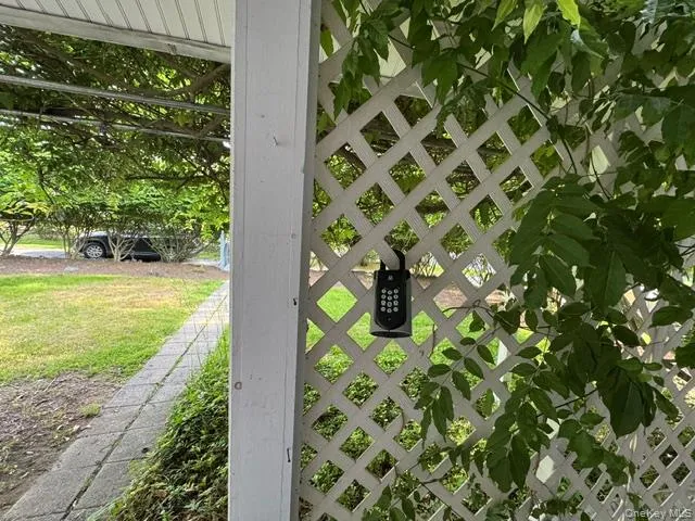 74 Airmont Road, Ramapo, NY, 3 Bedrooms Bedrooms, 10 Rooms Rooms,1 BathroomBathrooms,Residential,For Rent,Airmont,0,989916 74 Airmont Road, Ramapo, NY, 3 Bedrooms Bedrooms, 10 Rooms Rooms,1 BathroomBathrooms,Residential,For Rent,Airmont,0,989916