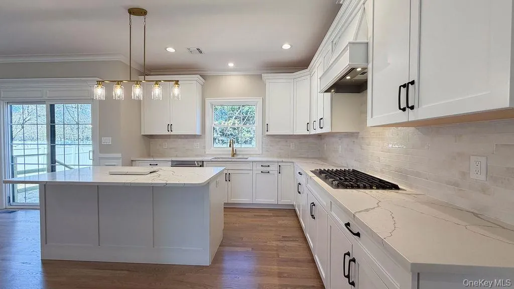 3421 Hawthorne Drive, Hempstead, NY, 5 Bedrooms Bedrooms, 9 Rooms Rooms,3 BathroomsBathrooms,Residential,For Rent,Hawthorne,0,989917 3421 Hawthorne Drive, Hempstead, NY, 5 Bedrooms Bedrooms, 9 Rooms Rooms,3 BathroomsBathrooms,Residential,For Rent,Hawthorne,0,989917