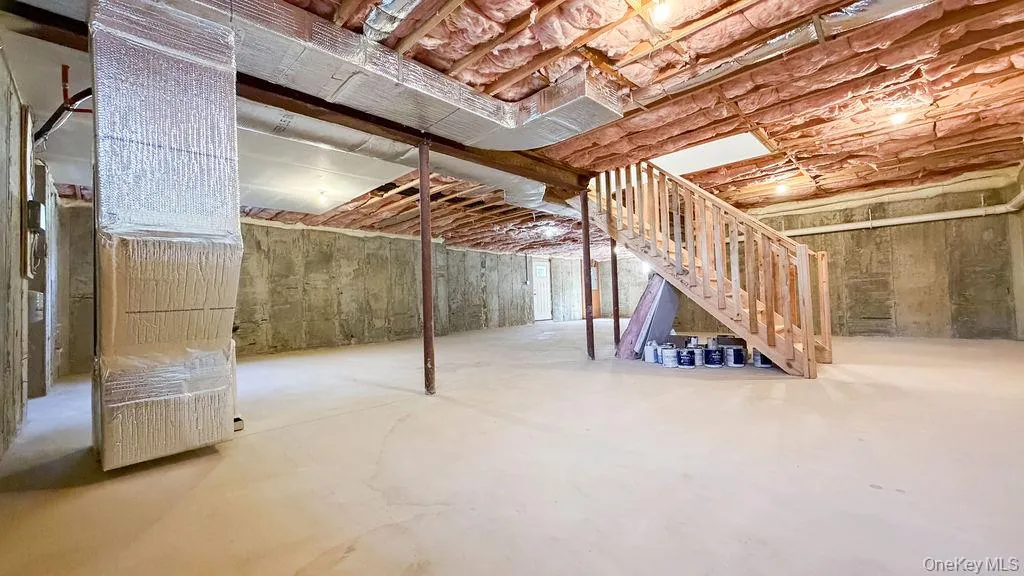 3421 Hawthorne Drive, Hempstead, NY, 5 Bedrooms Bedrooms, 9 Rooms Rooms,3 BathroomsBathrooms,Residential,For Rent,Hawthorne,0,989917 3421 Hawthorne Drive, Hempstead, NY, 5 Bedrooms Bedrooms, 9 Rooms Rooms,3 BathroomsBathrooms,Residential,For Rent,Hawthorne,0,989917