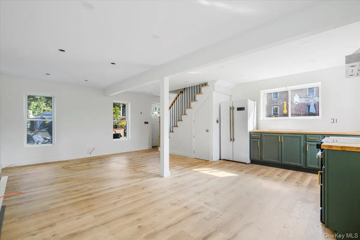 9 Dubois Street, Kingston, NY, 2 Bedrooms Bedrooms, 4 Rooms Rooms,1 BathroomBathrooms,Residential Lease,For Rent,Dubois,0,989918 9 Dubois Street, Kingston, NY, 2 Bedrooms Bedrooms, 4 Rooms Rooms,1 BathroomBathrooms,Residential Lease,For Rent,Dubois,0,989918