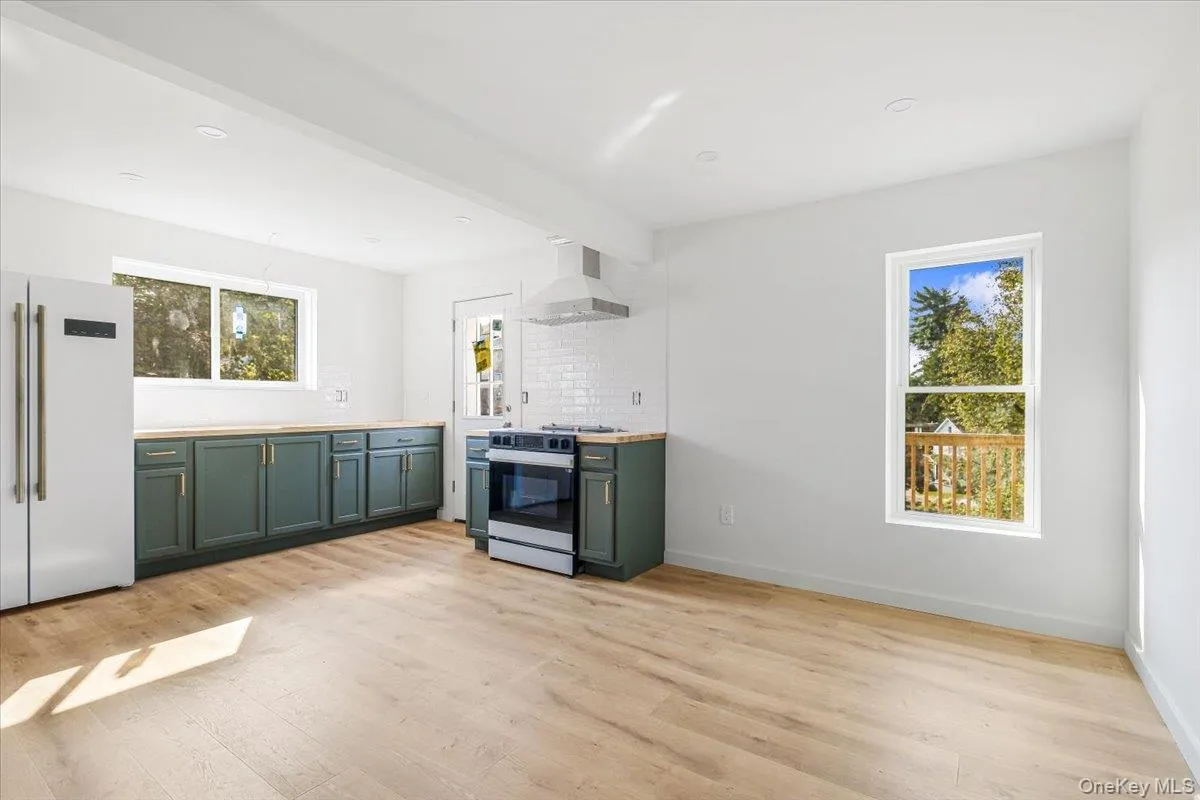 9 Dubois Street, Kingston, NY, 2 Bedrooms Bedrooms, 4 Rooms Rooms,1 BathroomBathrooms,Residential Lease,For Rent,Dubois,0,989918 9 Dubois Street, Kingston, NY, 2 Bedrooms Bedrooms, 4 Rooms Rooms,1 BathroomBathrooms,Residential Lease,For Rent,Dubois,0,989918