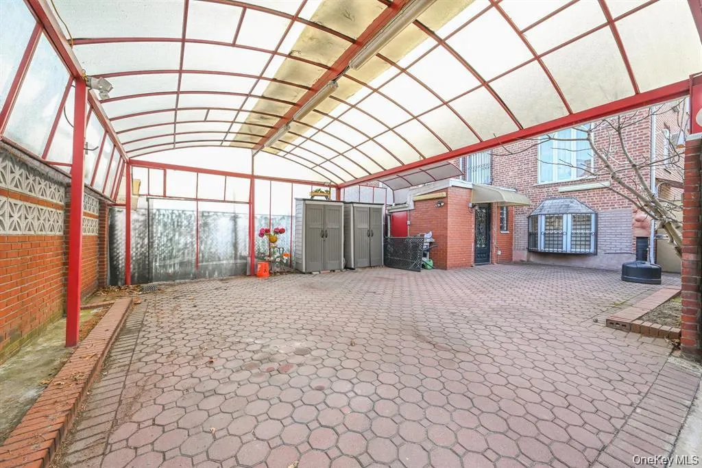 10201 62nd Road, New York, NY, 5 Bedrooms Bedrooms, 8 Rooms Rooms,2 BathroomsBathrooms,Residential,For Rent,62nd,0,989919 10201 62nd Road, New York, NY, 5 Bedrooms Bedrooms, 8 Rooms Rooms,2 BathroomsBathrooms,Residential,For Rent,62nd,0,989919