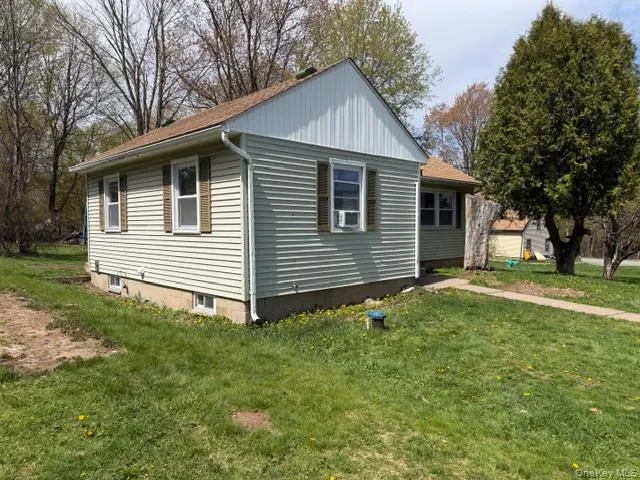 182 Rock Hill Drive, Thompson, NY, 2 Bedrooms Bedrooms, 3 Rooms Rooms,1 BathroomBathrooms,Residential Lease,For Rent,Rock Hill Drive,0,989921 182 Rock Hill Drive, Thompson, NY, 2 Bedrooms Bedrooms, 3 Rooms Rooms,1 BathroomBathrooms,Residential Lease,For Rent,Rock Hill Drive,0,989921