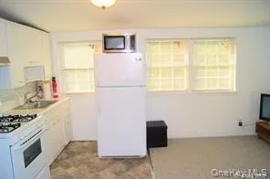 11 Cortelyou Street, Huntington, NY, 1 Bedroom Bedrooms, 2 Rooms Rooms,1 BathroomBathrooms,Residential Lease,For Rent,Cortelyou,0,989927 11 Cortelyou Street, Huntington, NY, 1 Bedroom Bedrooms, 2 Rooms Rooms,1 BathroomBathrooms,Residential Lease,For Rent,Cortelyou,0,989927