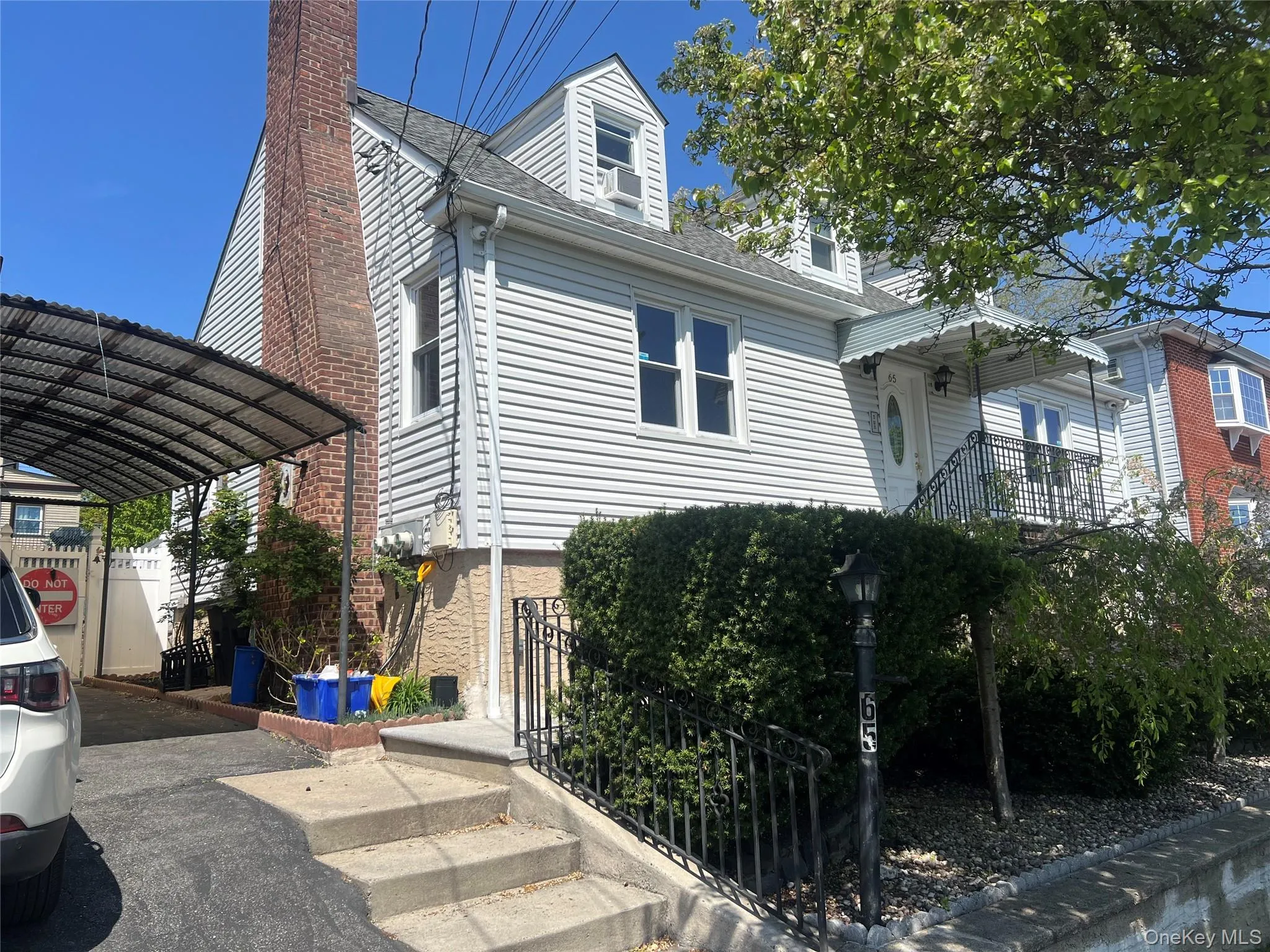 65 Tower Place, Yonkers, NY, 2 Bedrooms Bedrooms, 5 Rooms Rooms,1 BathroomBathrooms,Residential Lease,For Rent,Tower,0,989937 65 Tower Place, Yonkers, NY, 2 Bedrooms Bedrooms, 5 Rooms Rooms,1 BathroomBathrooms,Residential Lease,For Rent,Tower,0,989937