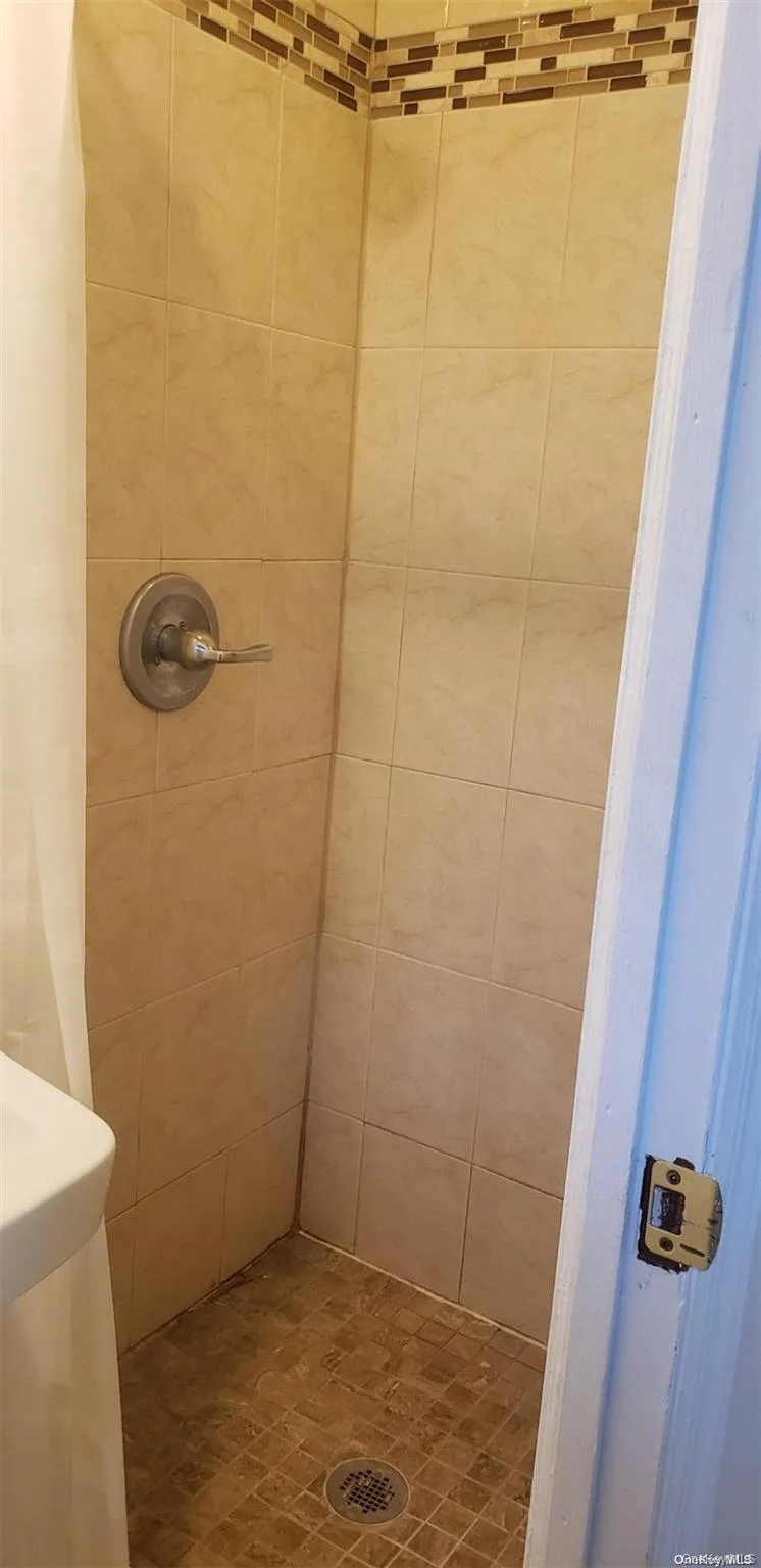 430 Main Street, Huntington, NY, 1 Room Rooms,1 BathroomBathrooms,Residential Lease,For Rent,Main,0,989944 430 Main Street, Huntington, NY, 1 Room Rooms,1 BathroomBathrooms,Residential Lease,For Rent,Main,0,989944