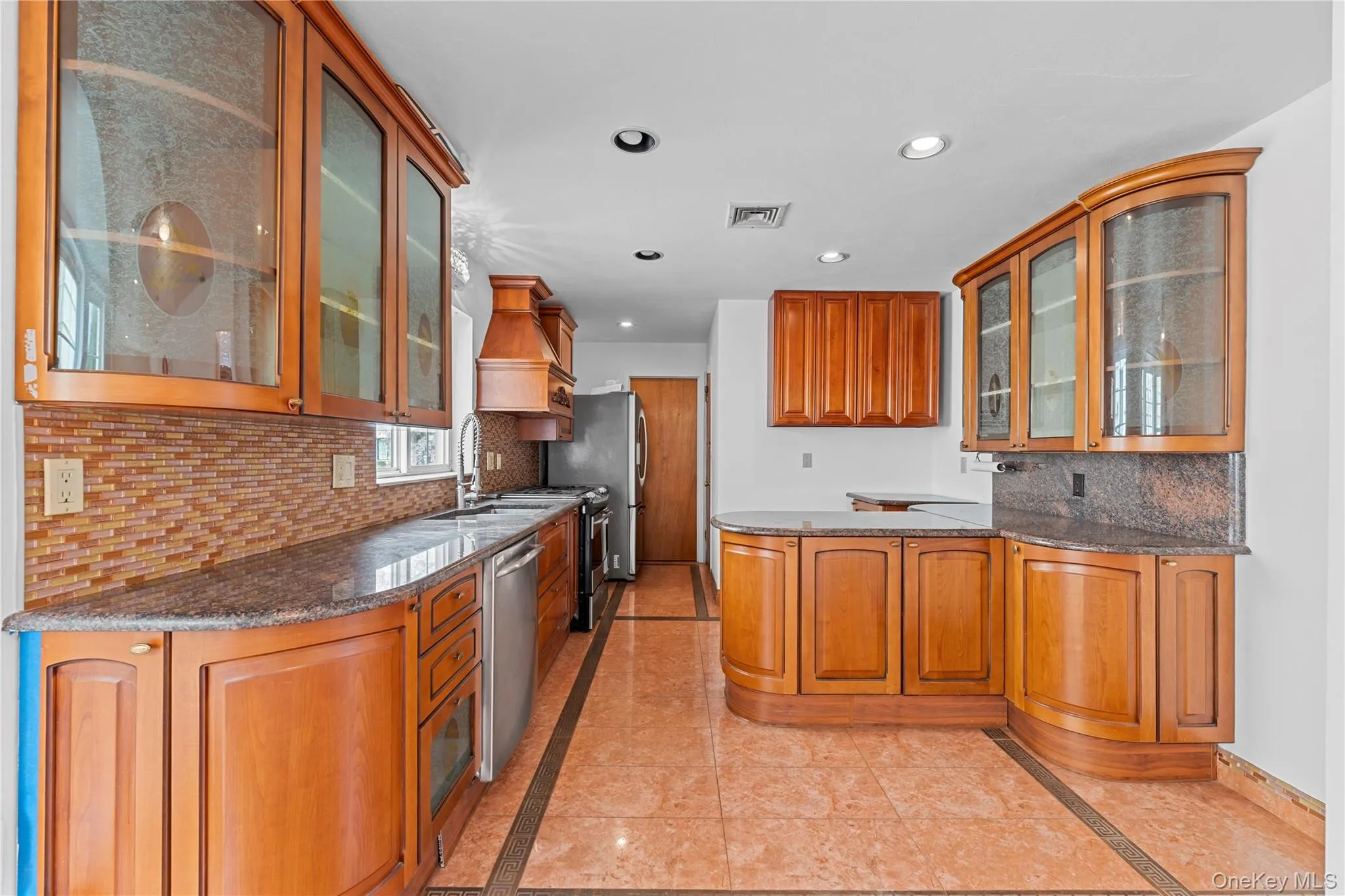 31 Woodward Street, North Hempstead, NY, 4 Bedrooms Bedrooms, 12 Rooms Rooms,3 BathroomsBathrooms,Residential Sale,For Rent,Woodward,0,989955 31 Woodward Street, North Hempstead, NY, 4 Bedrooms Bedrooms, 12 Rooms Rooms,3 BathroomsBathrooms,Residential Sale,For Rent,Woodward,0,989955