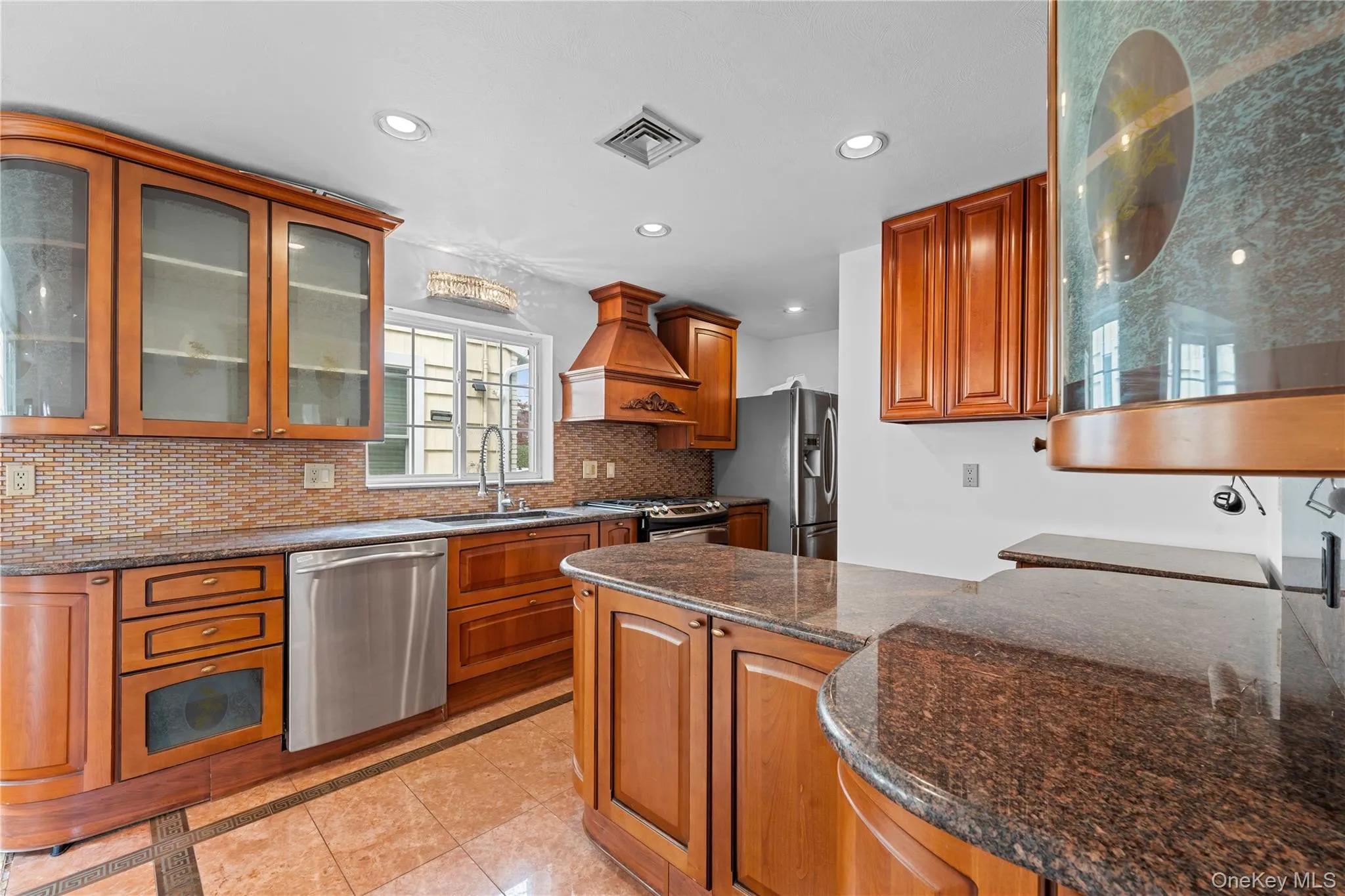 31 Woodward Street, North Hempstead, NY, 4 Bedrooms Bedrooms, 12 Rooms Rooms,3 BathroomsBathrooms,Residential Sale,For Rent,Woodward,0,989955 31 Woodward Street, North Hempstead, NY, 4 Bedrooms Bedrooms, 12 Rooms Rooms,3 BathroomsBathrooms,Residential Sale,For Rent,Woodward,0,989955