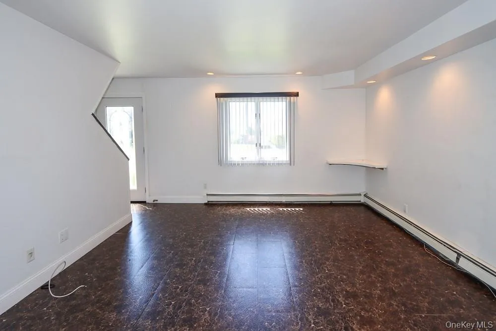 223 Chestnut Avenue, Hempstead, NY, 3 Bedrooms Bedrooms, 6 Rooms Rooms,2 BathroomsBathrooms,Residential Lease,For Rent,Chestnut,0,989972 223 Chestnut Avenue, Hempstead, NY, 3 Bedrooms Bedrooms, 6 Rooms Rooms,2 BathroomsBathrooms,Residential Lease,For Rent,Chestnut,0,989972