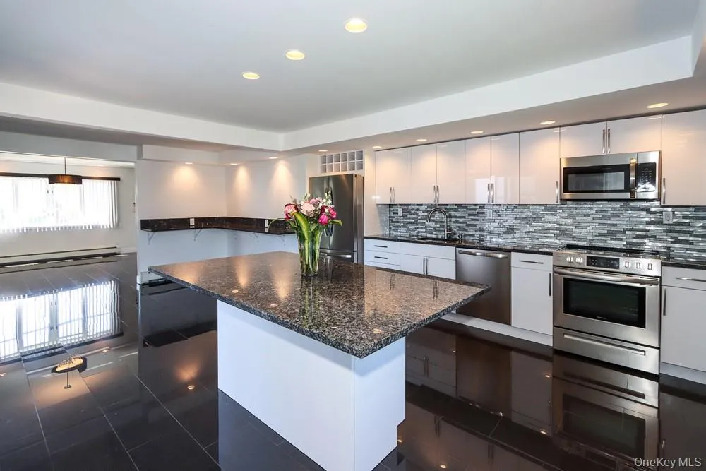 223 Chestnut Avenue, Hempstead, NY, 3 Bedrooms Bedrooms, 6 Rooms Rooms,2 BathroomsBathrooms,Residential Lease,For Rent,Chestnut,0,989972 223 Chestnut Avenue, Hempstead, NY, 3 Bedrooms Bedrooms, 6 Rooms Rooms,2 BathroomsBathrooms,Residential Lease,For Rent,Chestnut,0,989972