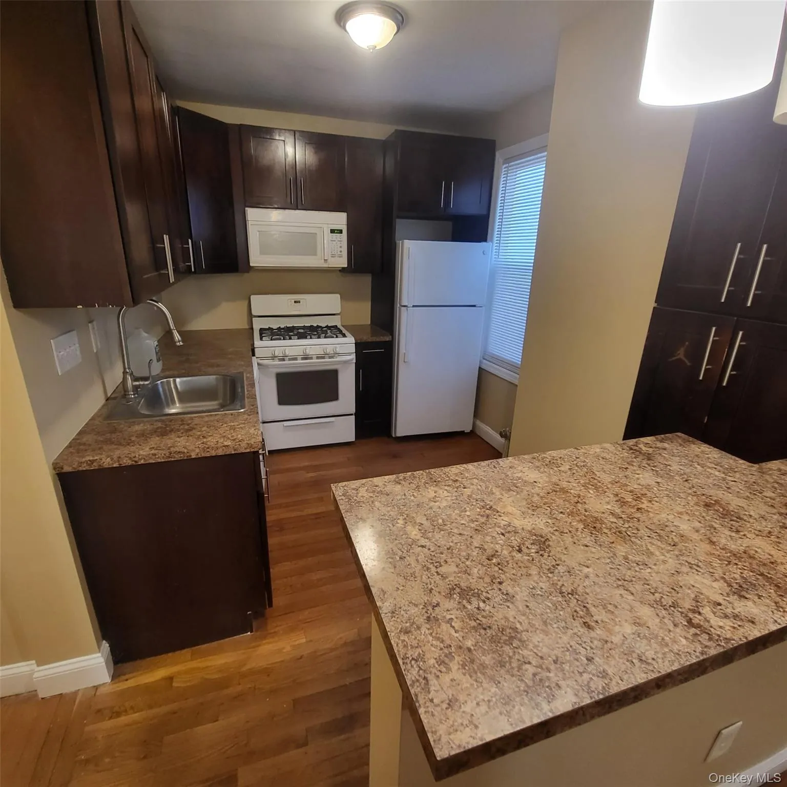 607 5th Avenue, Mount Vernon, NY, 3 Bedrooms Bedrooms, 5 Rooms Rooms,1 BathroomBathrooms,Residential Lease,For Rent,5th,0,989976 607 5th Avenue, Mount Vernon, NY, 3 Bedrooms Bedrooms, 5 Rooms Rooms,1 BathroomBathrooms,Residential Lease,For Rent,5th,0,989976