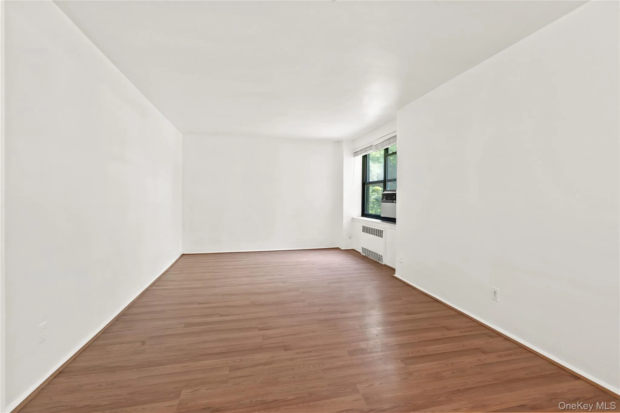 13915 28th Road, New York, NY, 2 Bedrooms Bedrooms, 4 Rooms Rooms,1 BathroomBathrooms,Residential,For Rent,28th,0,989979 13915 28th Road, New York, NY, 2 Bedrooms Bedrooms, 4 Rooms Rooms,1 BathroomBathrooms,Residential,For Rent,28th,0,989979