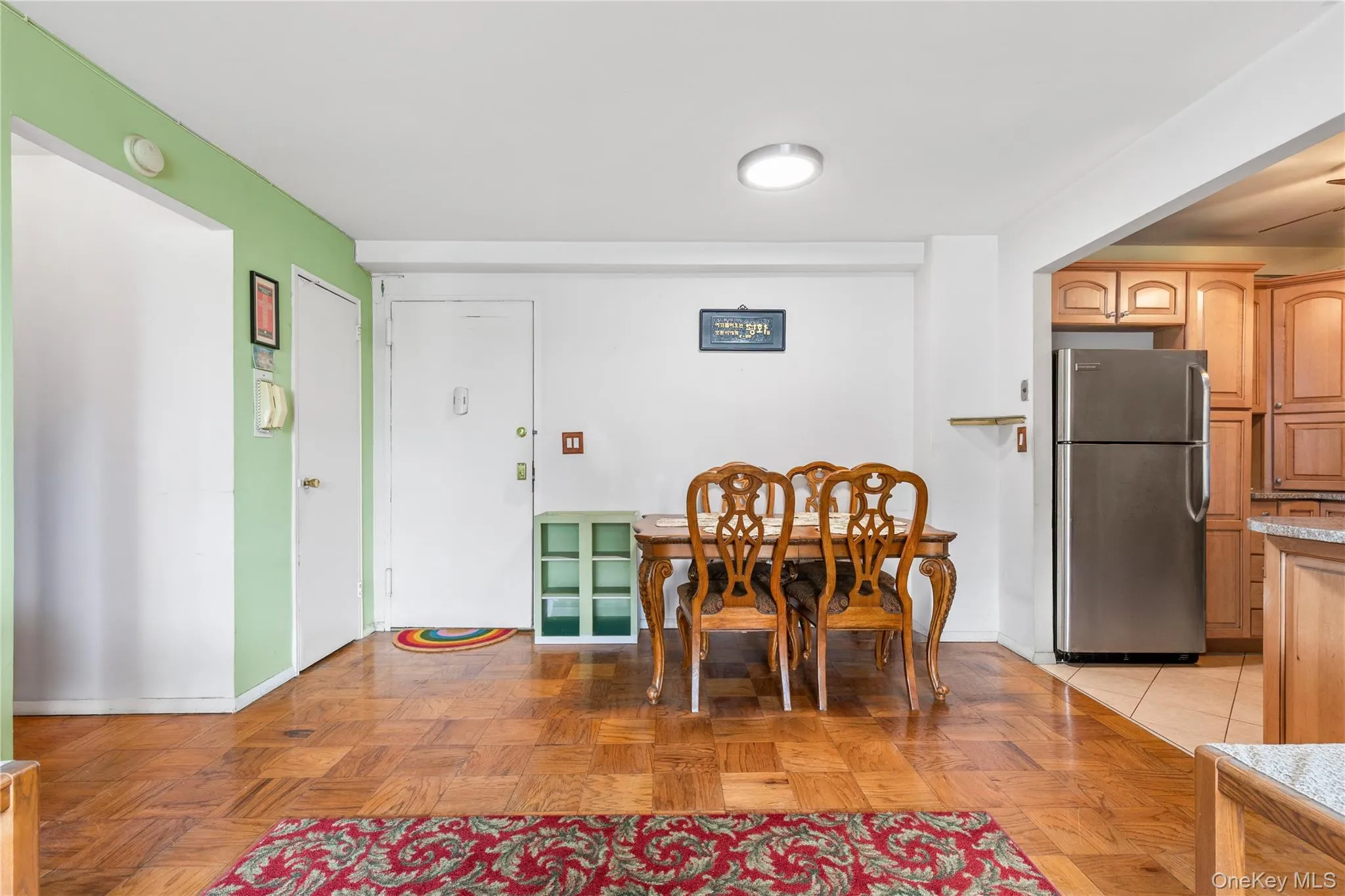 Dining Area & Front Entrance Dining Area & Front Entrance