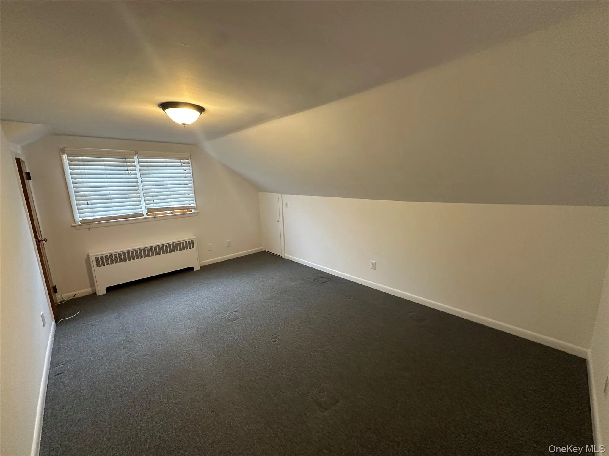 12 Smith Street, Glen Cove, NY, 2 Bedrooms Bedrooms, 5 Rooms Rooms,1 BathroomBathrooms,Residential Lease,For Rent,Smith,0,989988 12 Smith Street, Glen Cove, NY, 2 Bedrooms Bedrooms, 5 Rooms Rooms,1 BathroomBathrooms,Residential Lease,For Rent,Smith,0,989988