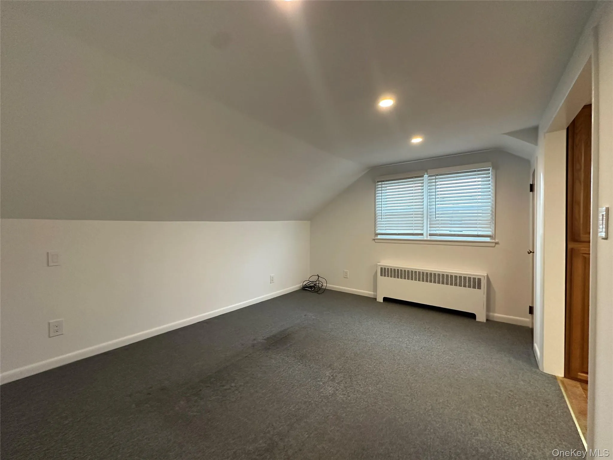 12 Smith Street, Glen Cove, NY, 2 Bedrooms Bedrooms, 5 Rooms Rooms,1 BathroomBathrooms,Residential Lease,For Rent,Smith,0,989988 12 Smith Street, Glen Cove, NY, 2 Bedrooms Bedrooms, 5 Rooms Rooms,1 BathroomBathrooms,Residential Lease,For Rent,Smith,0,989988