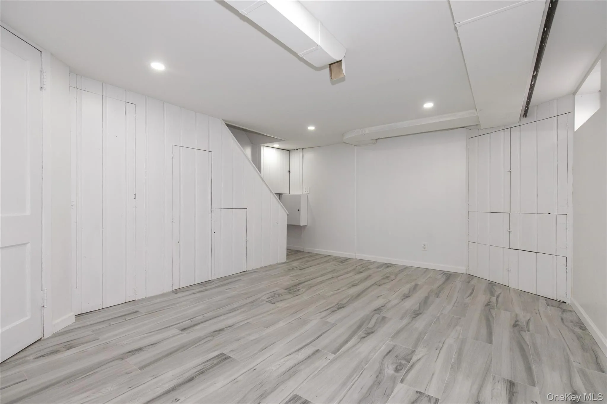 67-27 211th Street, New York, NY, 2 Bedrooms Bedrooms, 7 Rooms Rooms,1 BathroomBathrooms,Residential Lease,For Rent,211th,0,989993 67-27 211th Street, New York, NY, 2 Bedrooms Bedrooms, 7 Rooms Rooms,1 BathroomBathrooms,Residential Lease,For Rent,211th,0,989993