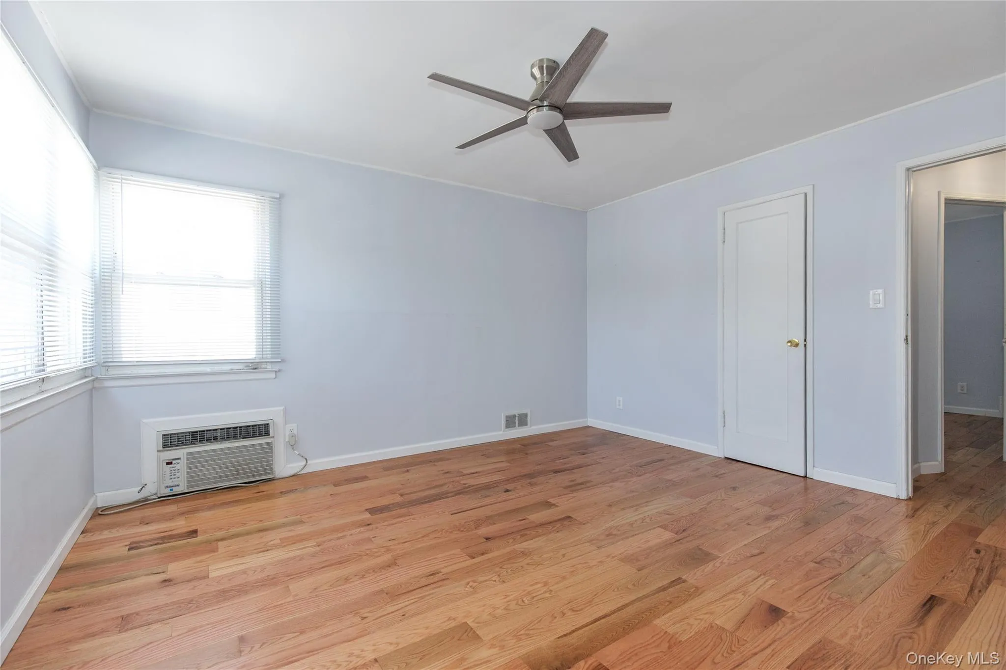 67-27 211th Street, New York, NY, 2 Bedrooms Bedrooms, 7 Rooms Rooms,1 BathroomBathrooms,Residential Lease,For Rent,211th,0,989993 67-27 211th Street, New York, NY, 2 Bedrooms Bedrooms, 7 Rooms Rooms,1 BathroomBathrooms,Residential Lease,For Rent,211th,0,989993