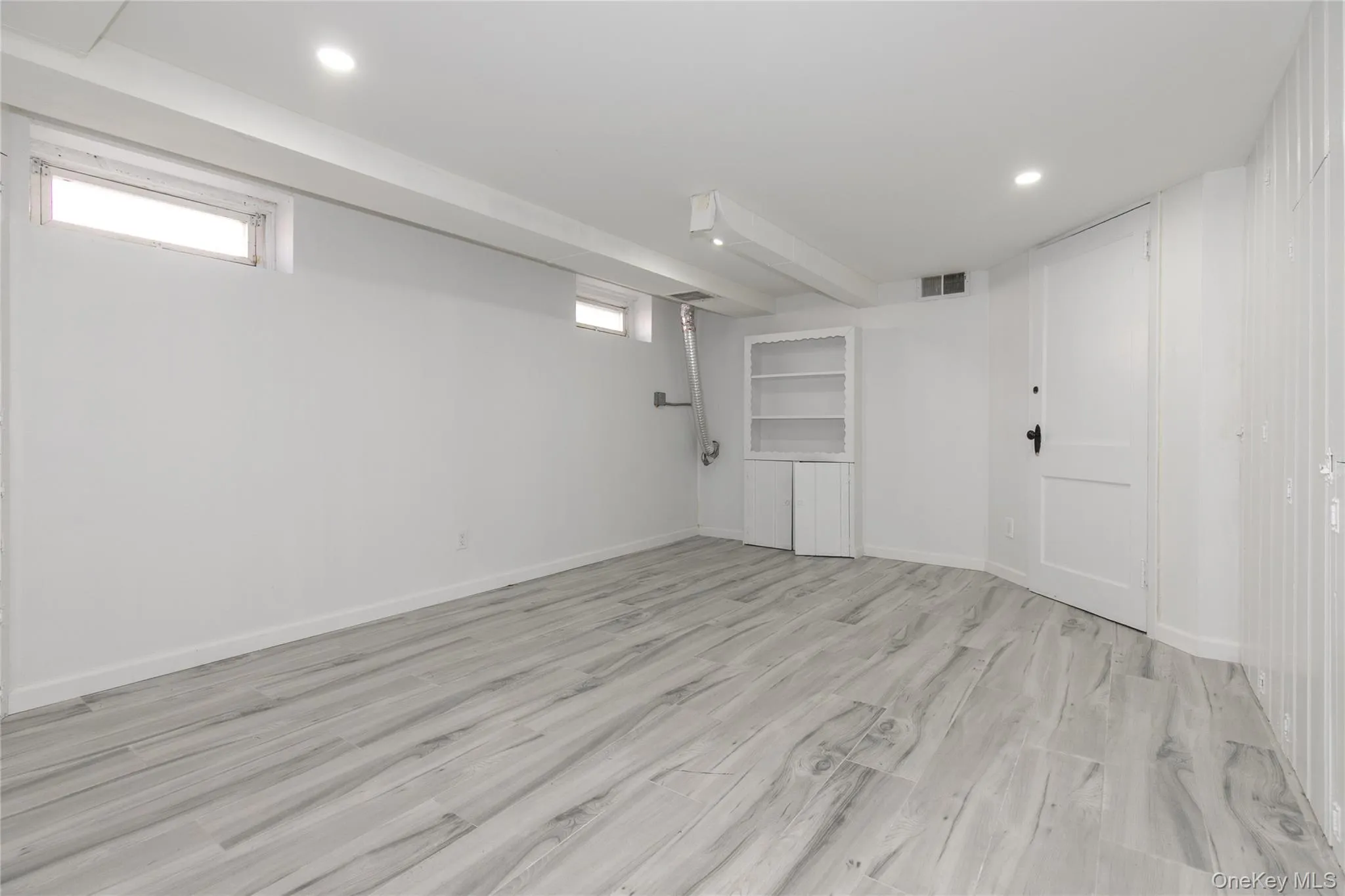 67-27 211th Street, New York, NY, 2 Bedrooms Bedrooms, 7 Rooms Rooms,1 BathroomBathrooms,Residential Lease,For Rent,211th,0,989993 67-27 211th Street, New York, NY, 2 Bedrooms Bedrooms, 7 Rooms Rooms,1 BathroomBathrooms,Residential Lease,For Rent,211th,0,989993