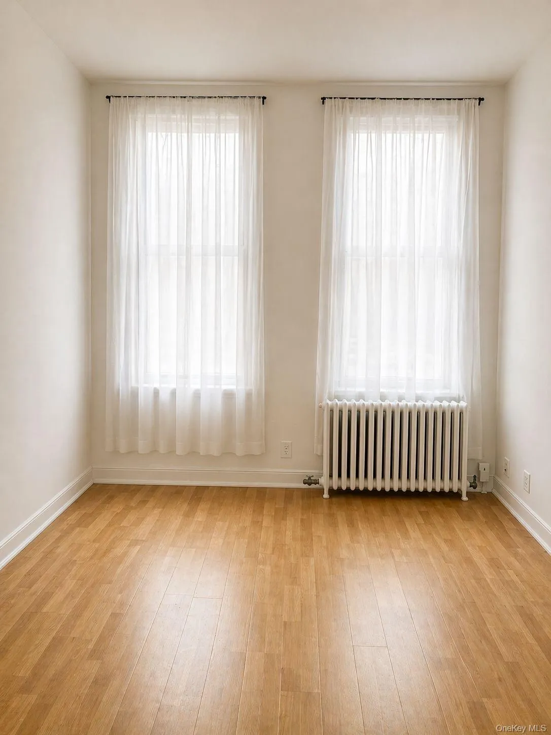 20-26 Himrod Street, New York, NY, 2 Bedrooms Bedrooms, 3 Rooms Rooms,1 BathroomBathrooms,Residential Lease,For Rent,Himrod,0,989999 20-26 Himrod Street, New York, NY, 2 Bedrooms Bedrooms, 3 Rooms Rooms,1 BathroomBathrooms,Residential Lease,For Rent,Himrod,0,989999