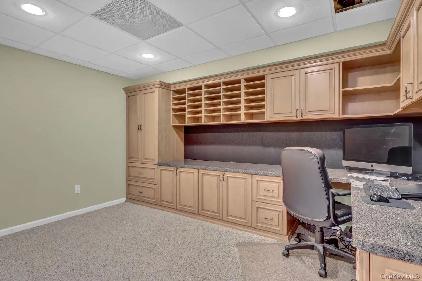 Lower Level Office with Built Ins Lower Level Office with Built Ins