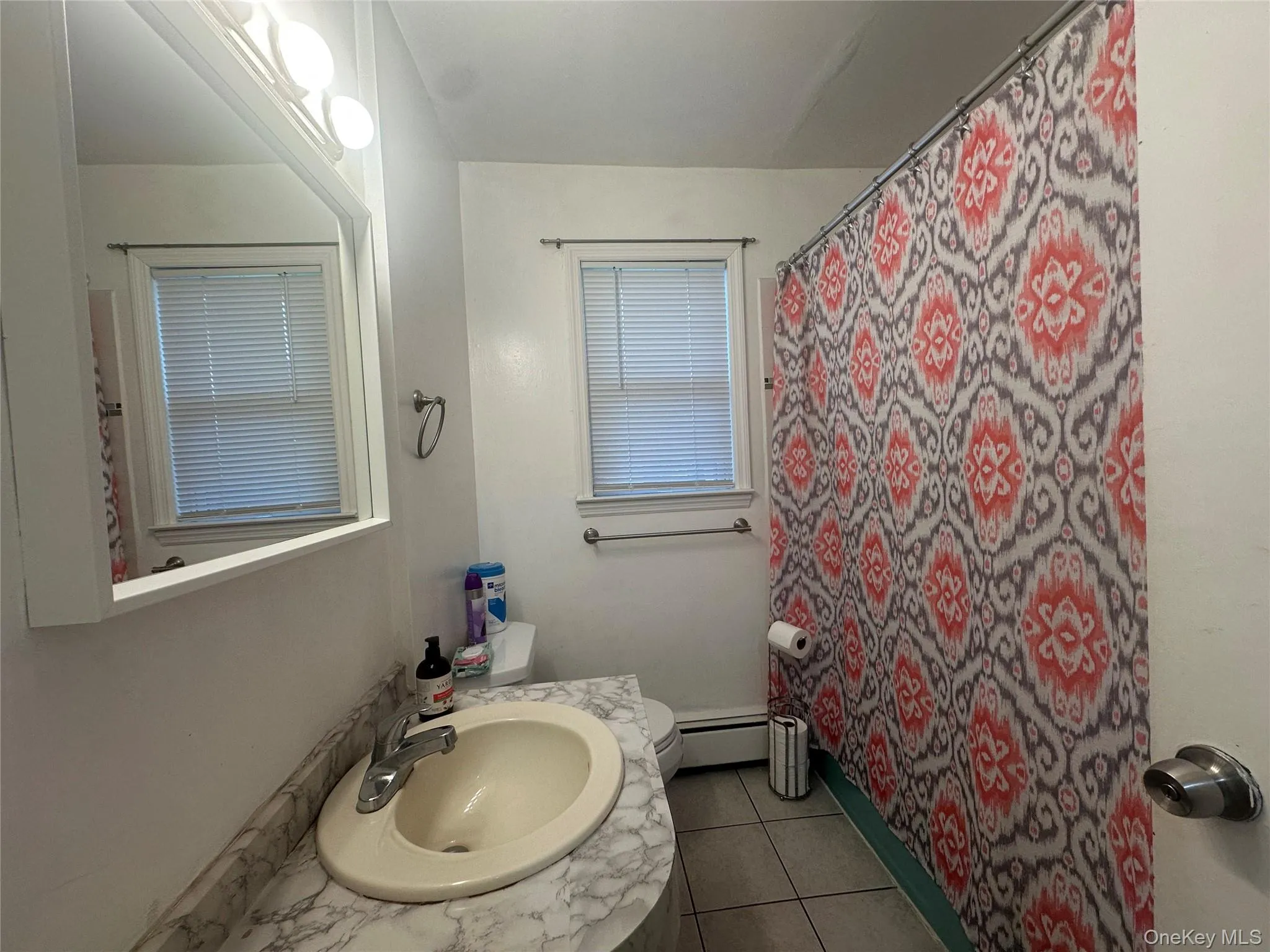 90 Coles Street, Glen Cove, NY, 3 Bedrooms Bedrooms, 7 Rooms Rooms,1 BathroomBathrooms,Residential Lease,For Rent,Coles,0,990018 90 Coles Street, Glen Cove, NY, 3 Bedrooms Bedrooms, 7 Rooms Rooms,1 BathroomBathrooms,Residential Lease,For Rent,Coles,0,990018