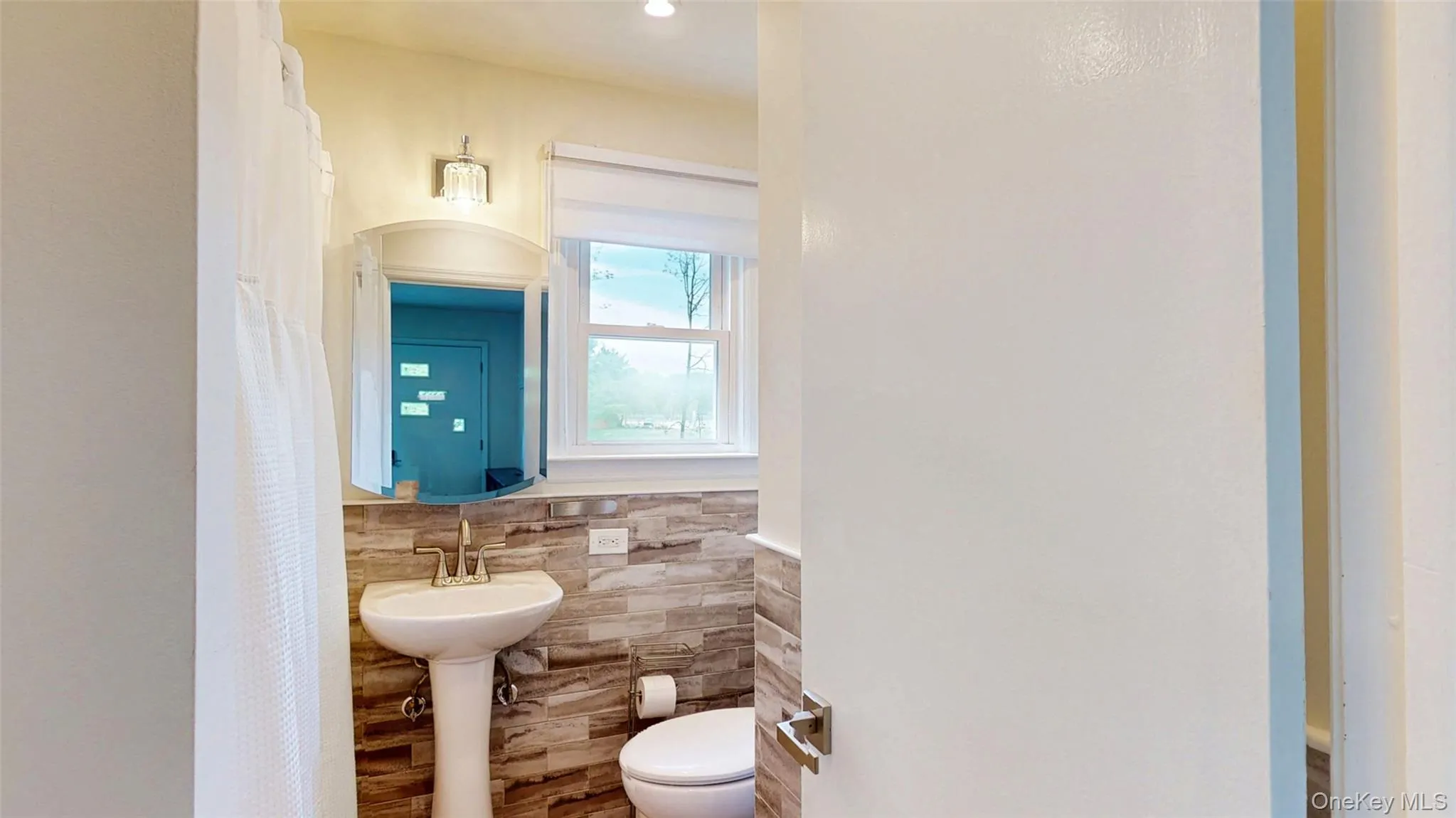 41 Mountain Avenue, Highlands, NY, 2 Bedrooms Bedrooms, 5 Rooms Rooms,1 BathroomBathrooms,Residential Lease,For Rent,Mountain,0,990027 41 Mountain Avenue, Highlands, NY, 2 Bedrooms Bedrooms, 5 Rooms Rooms,1 BathroomBathrooms,Residential Lease,For Rent,Mountain,0,990027