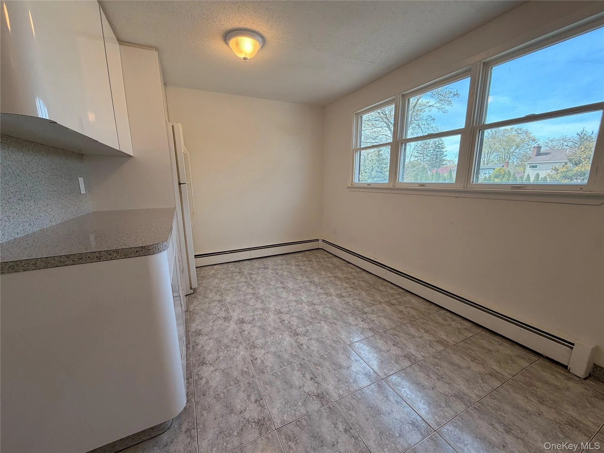 3535 Park Avenue, Hempstead, NY, 1 Bedroom Bedrooms, 3 Rooms Rooms,1 BathroomBathrooms,Residential Lease,For Rent,Park,0,990035 3535 Park Avenue, Hempstead, NY, 1 Bedroom Bedrooms, 3 Rooms Rooms,1 BathroomBathrooms,Residential Lease,For Rent,Park,0,990035