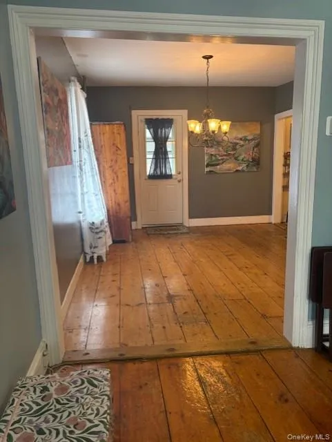 35 Boyce Street, Beacon, NY, 3 Bedrooms Bedrooms, 7 Rooms Rooms,1 BathroomBathrooms,Residential Sale,For Rent,Boyce,0,990042 35 Boyce Street, Beacon, NY, 3 Bedrooms Bedrooms, 7 Rooms Rooms,1 BathroomBathrooms,Residential Sale,For Rent,Boyce,0,990042