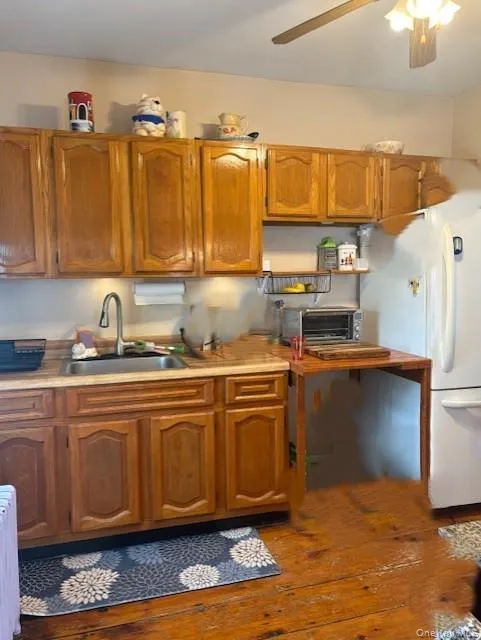 35 Boyce Street, Beacon, NY, 3 Bedrooms Bedrooms, 7 Rooms Rooms,1 BathroomBathrooms,Residential Sale,For Rent,Boyce,0,990042 35 Boyce Street, Beacon, NY, 3 Bedrooms Bedrooms, 7 Rooms Rooms,1 BathroomBathrooms,Residential Sale,For Rent,Boyce,0,990042