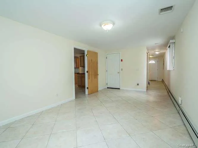 11 7th Street, Oyster Bay, NY, 4 Bedrooms Bedrooms, 7 Rooms Rooms,2 BathroomsBathrooms,Residential Lease,For Rent,7th,0,990047 11 7th Street, Oyster Bay, NY, 4 Bedrooms Bedrooms, 7 Rooms Rooms,2 BathroomsBathrooms,Residential Lease,For Rent,7th,0,990047