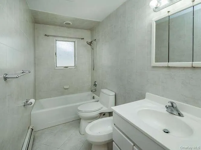 11 7th Street, Oyster Bay, NY, 4 Bedrooms Bedrooms, 7 Rooms Rooms,2 BathroomsBathrooms,Residential Lease,For Rent,7th,0,990047 11 7th Street, Oyster Bay, NY, 4 Bedrooms Bedrooms, 7 Rooms Rooms,2 BathroomsBathrooms,Residential Lease,For Rent,7th,0,990047