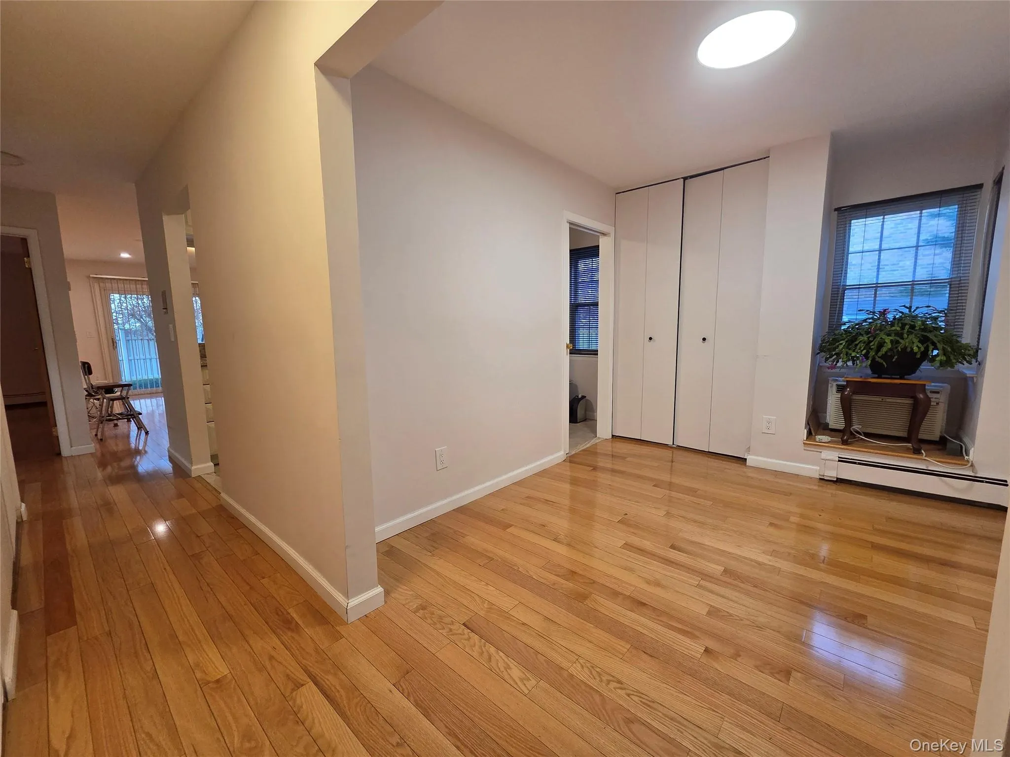 207-25 Darren Drive, New York, NY, 1 Bedroom Bedrooms, 4 Rooms Rooms,1 BathroomBathrooms,Residential Lease,For Rent,Darren,0,990049 207-25 Darren Drive, New York, NY, 1 Bedroom Bedrooms, 4 Rooms Rooms,1 BathroomBathrooms,Residential Lease,For Rent,Darren,0,990049