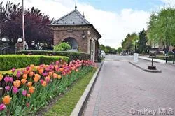 207-25 Darren Drive, New York, NY, 1 Bedroom Bedrooms, 4 Rooms Rooms,1 BathroomBathrooms,Residential Lease,For Rent,Darren,0,990049 207-25 Darren Drive, New York, NY, 1 Bedroom Bedrooms, 4 Rooms Rooms,1 BathroomBathrooms,Residential Lease,For Rent,Darren,0,990049