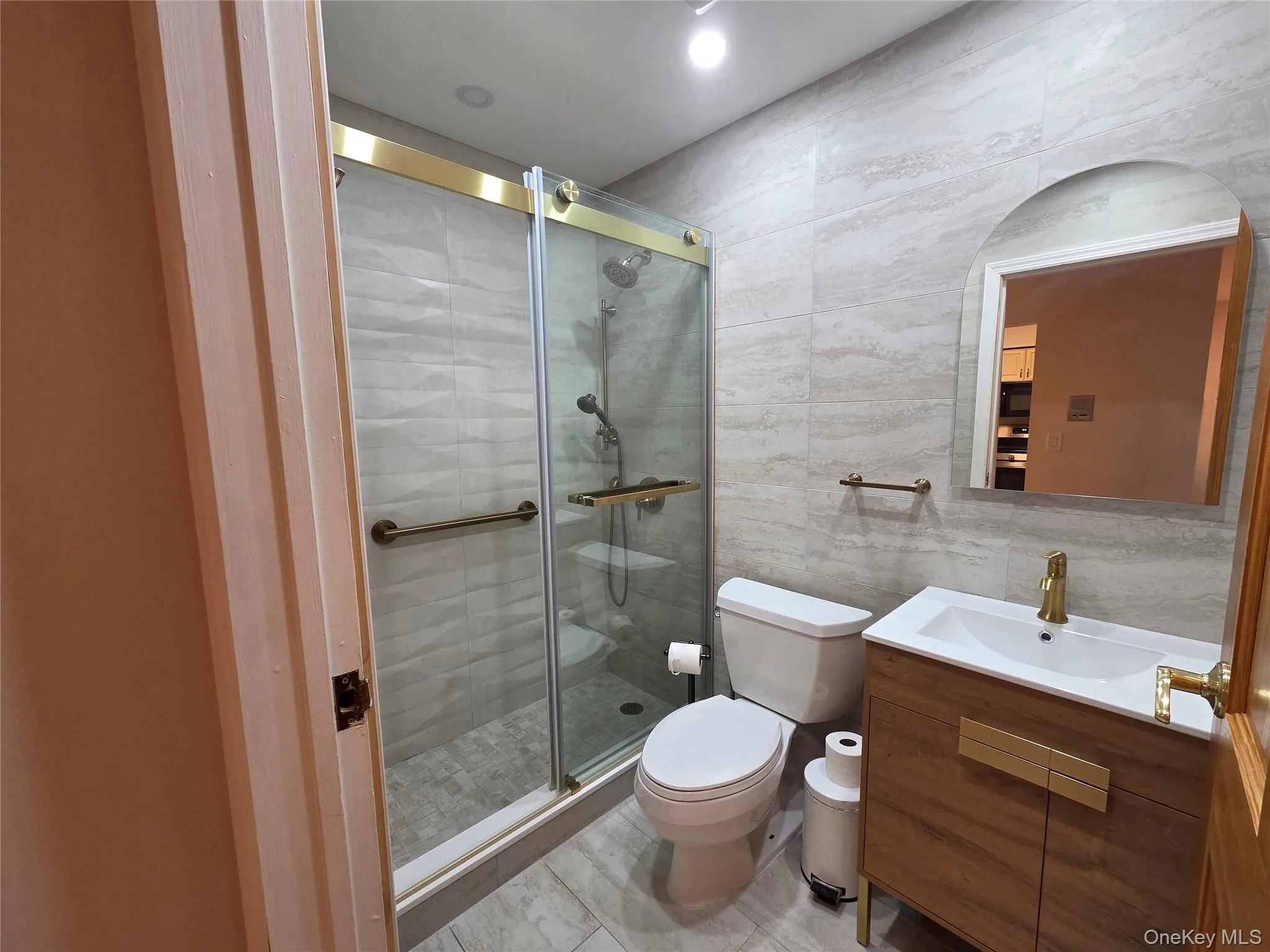 207-25 Darren Drive, New York, NY, 1 Bedroom Bedrooms, 4 Rooms Rooms,1 BathroomBathrooms,Residential Lease,For Rent,Darren,0,990049 207-25 Darren Drive, New York, NY, 1 Bedroom Bedrooms, 4 Rooms Rooms,1 BathroomBathrooms,Residential Lease,For Rent,Darren,0,990049