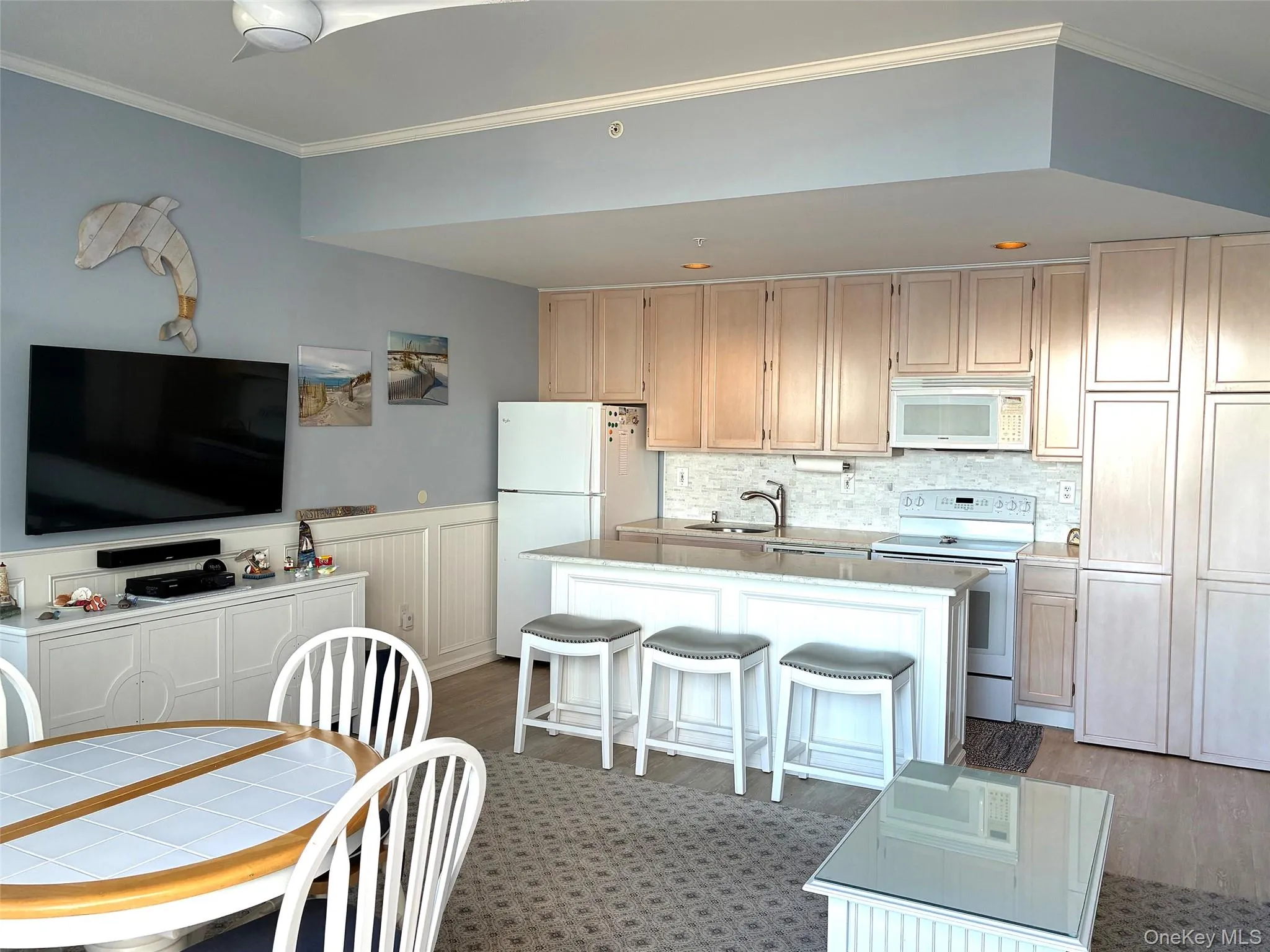 260 Dune, Southampton, NY, 1 Bedroom Bedrooms, 4 Rooms Rooms,2 BathroomsBathrooms,Residential Lease,For Rent,Dune,0,990051 260 Dune, Southampton, NY, 1 Bedroom Bedrooms, 4 Rooms Rooms,2 BathroomsBathrooms,Residential Lease,For Rent,Dune,0,990051