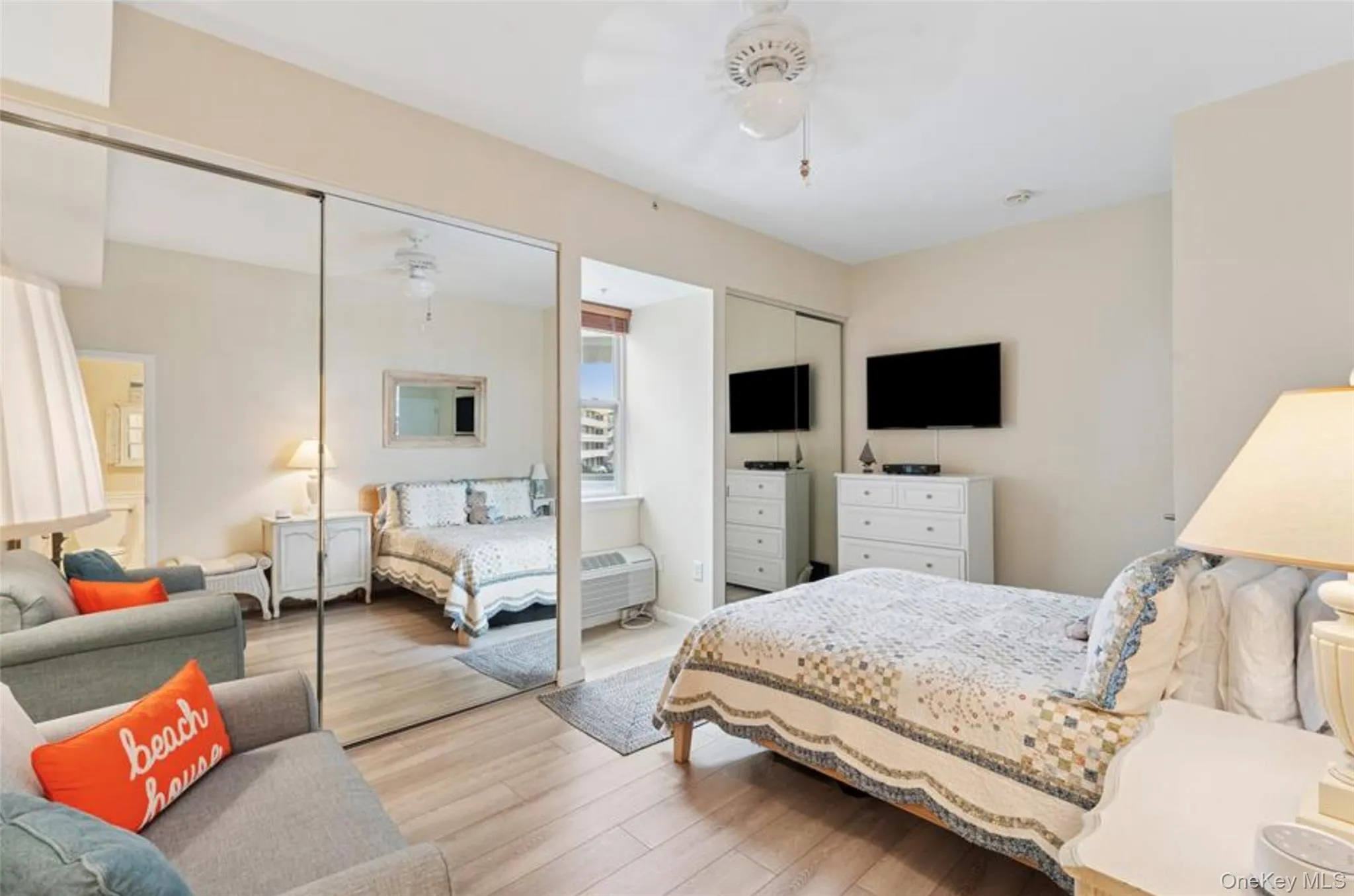 260 Dune, Southampton, NY, 1 Bedroom Bedrooms, 4 Rooms Rooms,2 BathroomsBathrooms,Residential Lease,For Rent,Dune,0,990051 260 Dune, Southampton, NY, 1 Bedroom Bedrooms, 4 Rooms Rooms,2 BathroomsBathrooms,Residential Lease,For Rent,Dune,0,990051