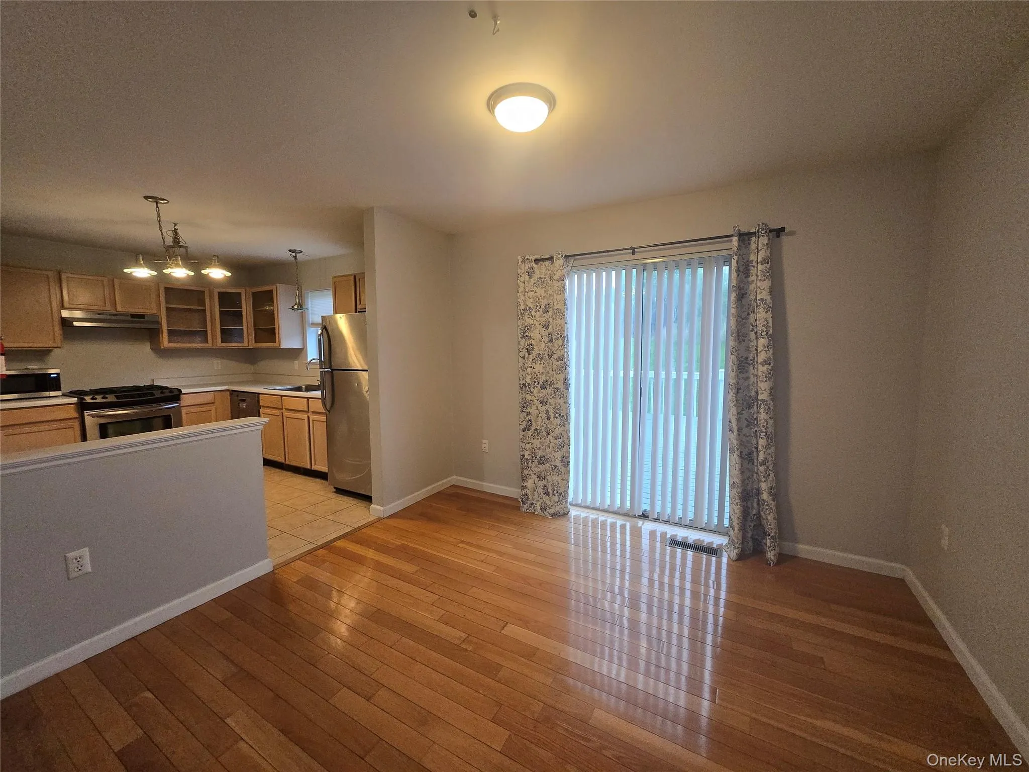 60 Evan Road, Warwick (town), NY, 3 Bedrooms Bedrooms, 6 Rooms Rooms,2 BathroomsBathrooms,Residential Lease,For Rent,Evan,0,990055 60 Evan Road, Warwick (town), NY, 3 Bedrooms Bedrooms, 6 Rooms Rooms,2 BathroomsBathrooms,Residential Lease,For Rent,Evan,0,990055