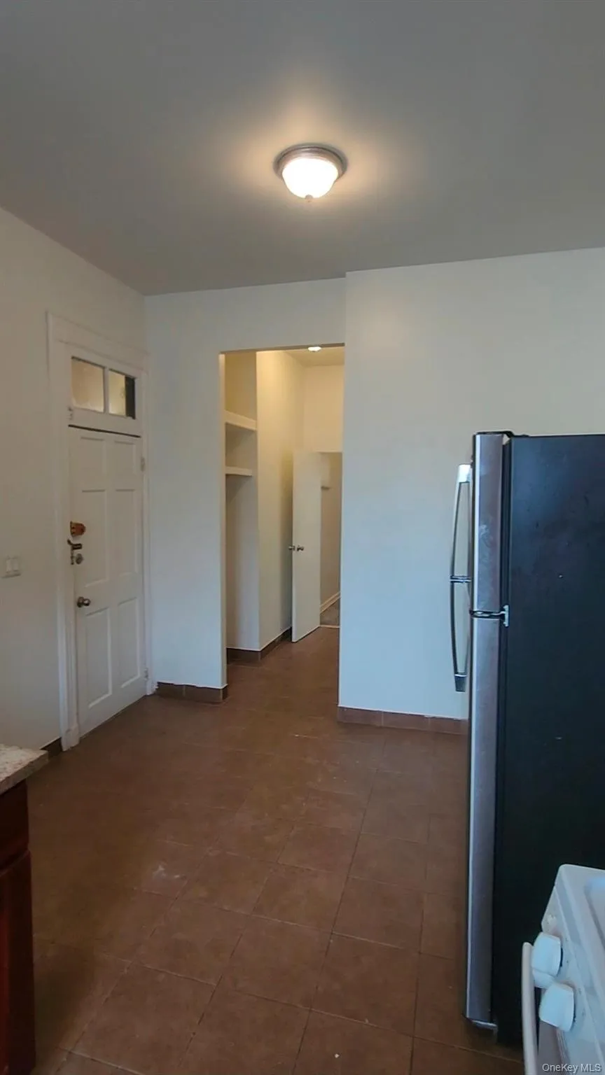 120-15 Jamaica Ave, New York, NY, 2 Bedrooms Bedrooms, 5 Rooms Rooms,1 BathroomBathrooms,Residential Lease,For Rent,Jamaica Ave,0,990077 120-15 Jamaica Ave, New York, NY, 2 Bedrooms Bedrooms, 5 Rooms Rooms,1 BathroomBathrooms,Residential Lease,For Rent,Jamaica Ave,0,990077