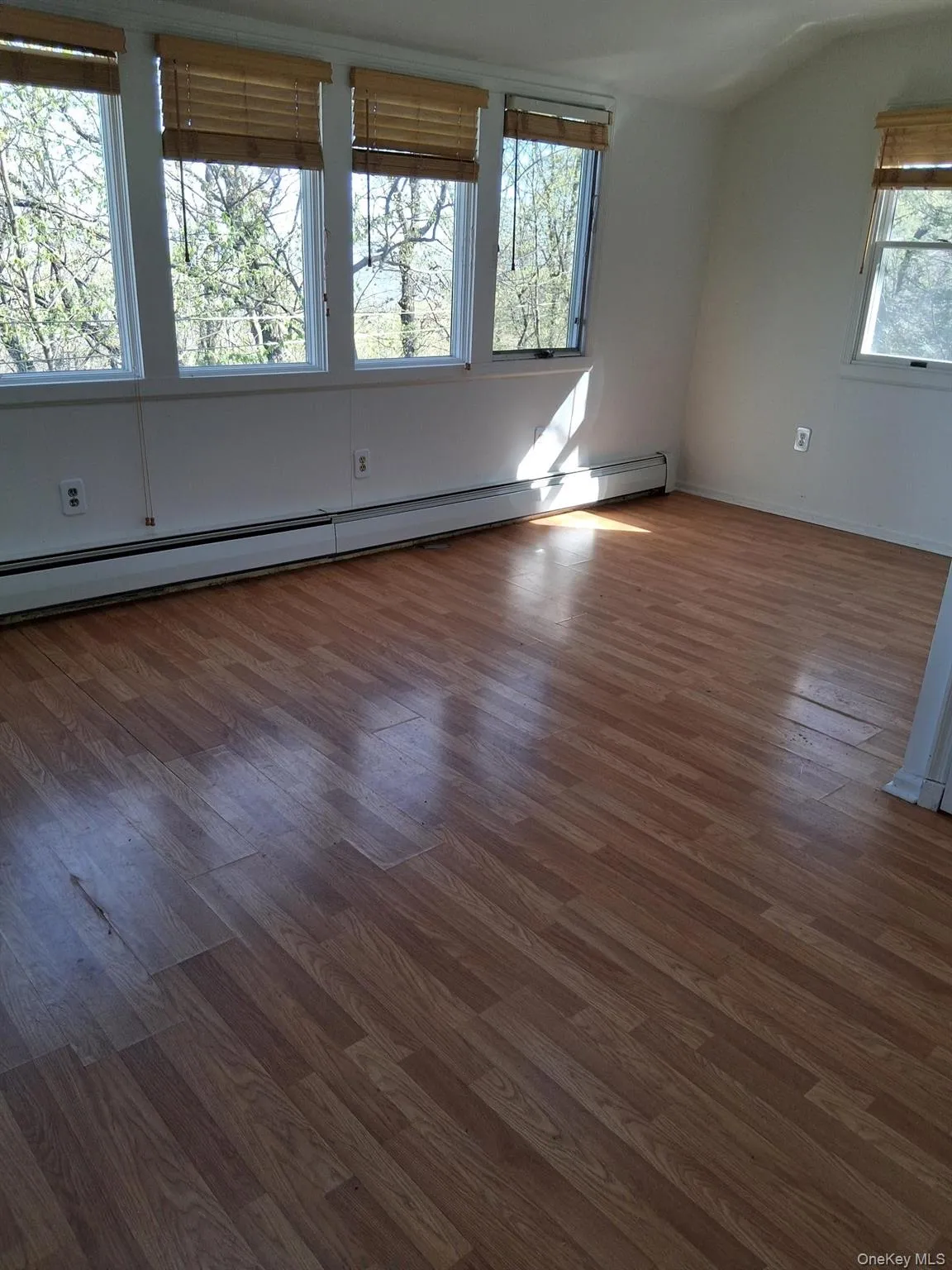 20 OAKWOOD Trail, Blooming Grove, NY, 2 Bedrooms Bedrooms, 4 Rooms Rooms,1 BathroomBathrooms,Residential,For Rent,OAKWOOD,0,990080 20 OAKWOOD Trail, Blooming Grove, NY, 2 Bedrooms Bedrooms, 4 Rooms Rooms,1 BathroomBathrooms,Residential,For Rent,OAKWOOD,0,990080