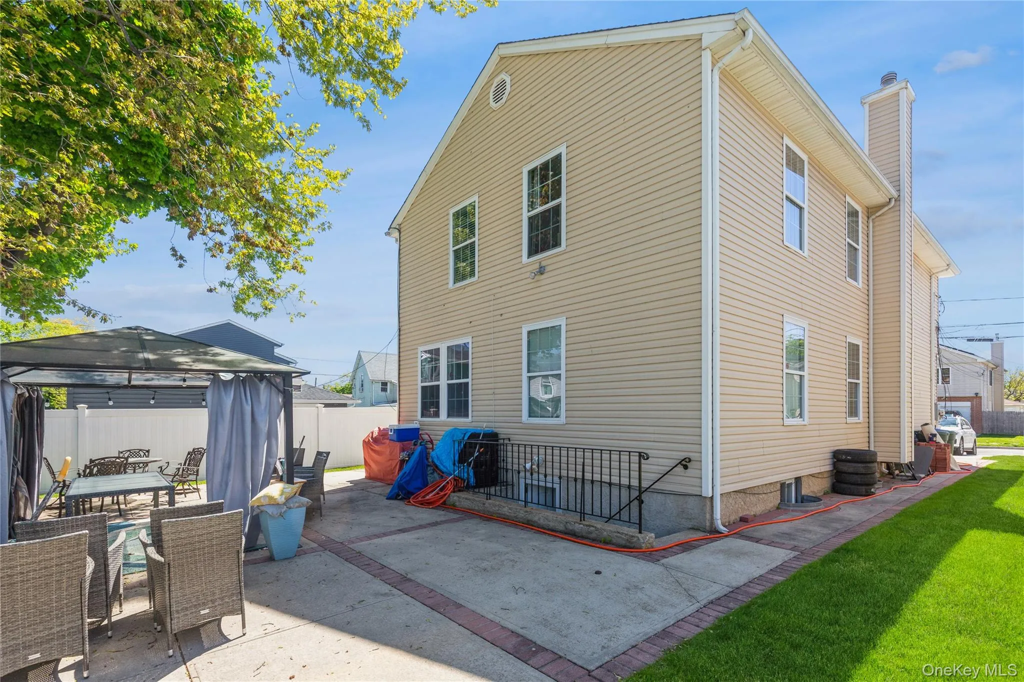 165 Wellesley Street, Hempstead, NY, 5 Bedrooms Bedrooms, 12 Rooms Rooms,4 BathroomsBathrooms,Residential,For Rent,Wellesley,0,990088 165 Wellesley Street, Hempstead, NY, 5 Bedrooms Bedrooms, 12 Rooms Rooms,4 BathroomsBathrooms,Residential,For Rent,Wellesley,0,990088