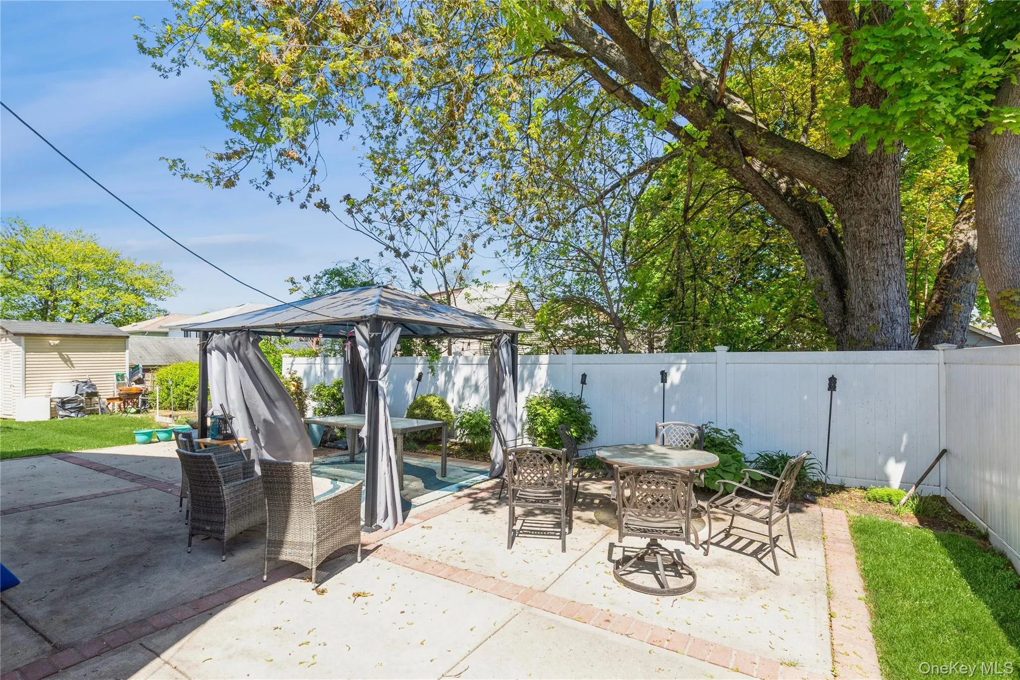 165 Wellesley Street, Hempstead, NY, 5 Bedrooms Bedrooms, 12 Rooms Rooms,4 BathroomsBathrooms,Residential,For Rent,Wellesley,0,990088 165 Wellesley Street, Hempstead, NY, 5 Bedrooms Bedrooms, 12 Rooms Rooms,4 BathroomsBathrooms,Residential,For Rent,Wellesley,0,990088